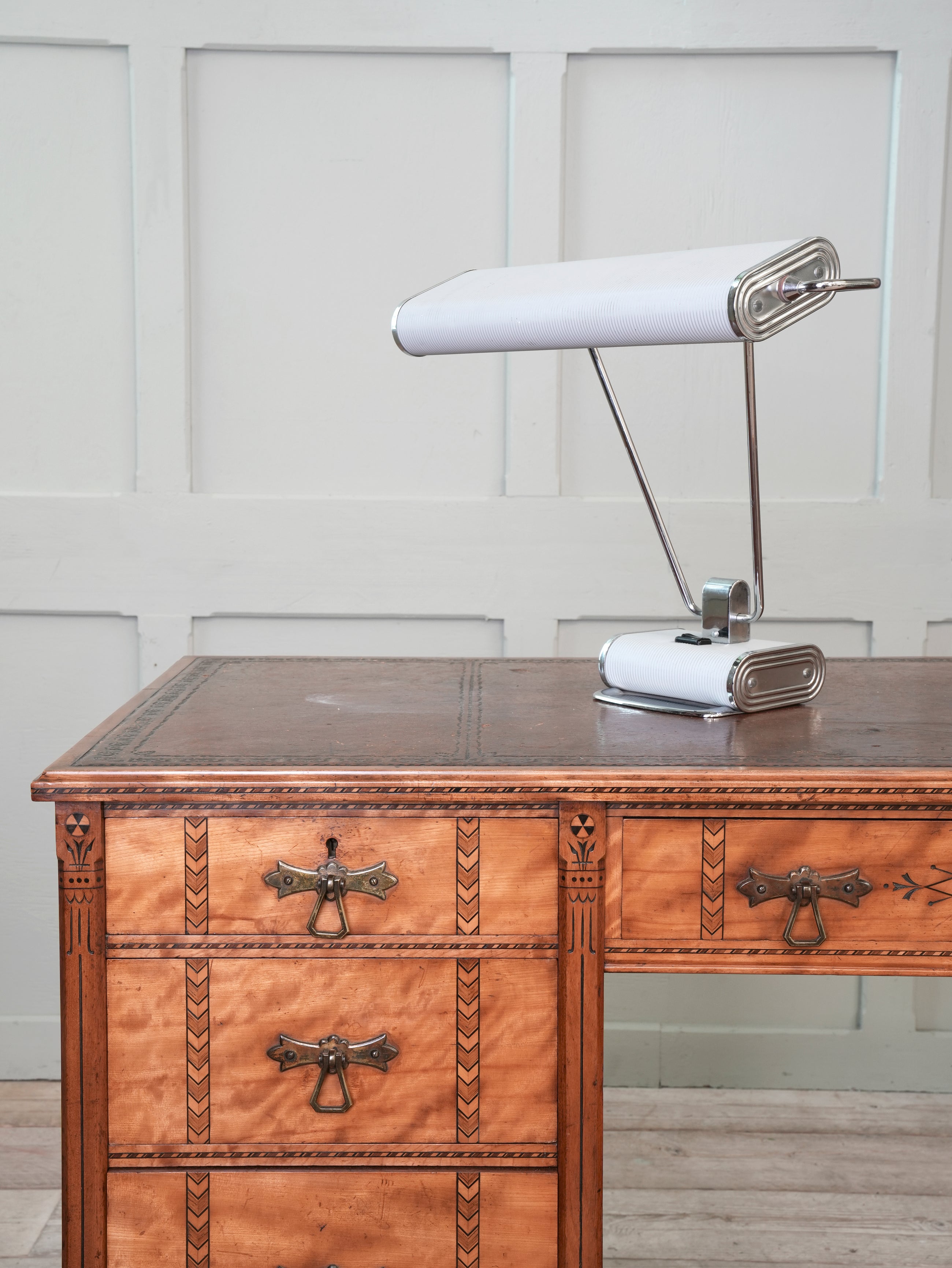 A White No 71 Desk Light by Eileen Grey