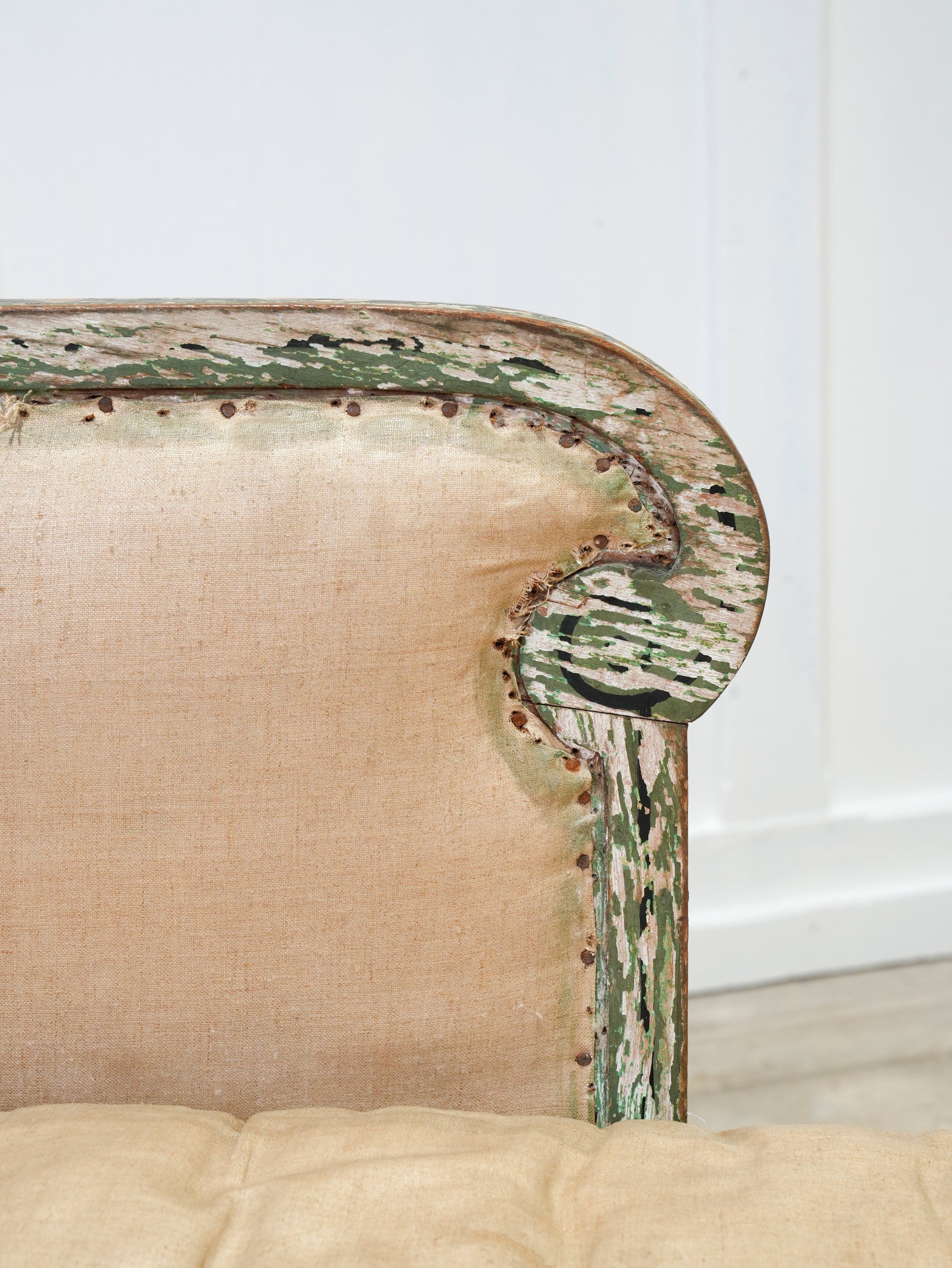 Regency Painted Chaise Longue