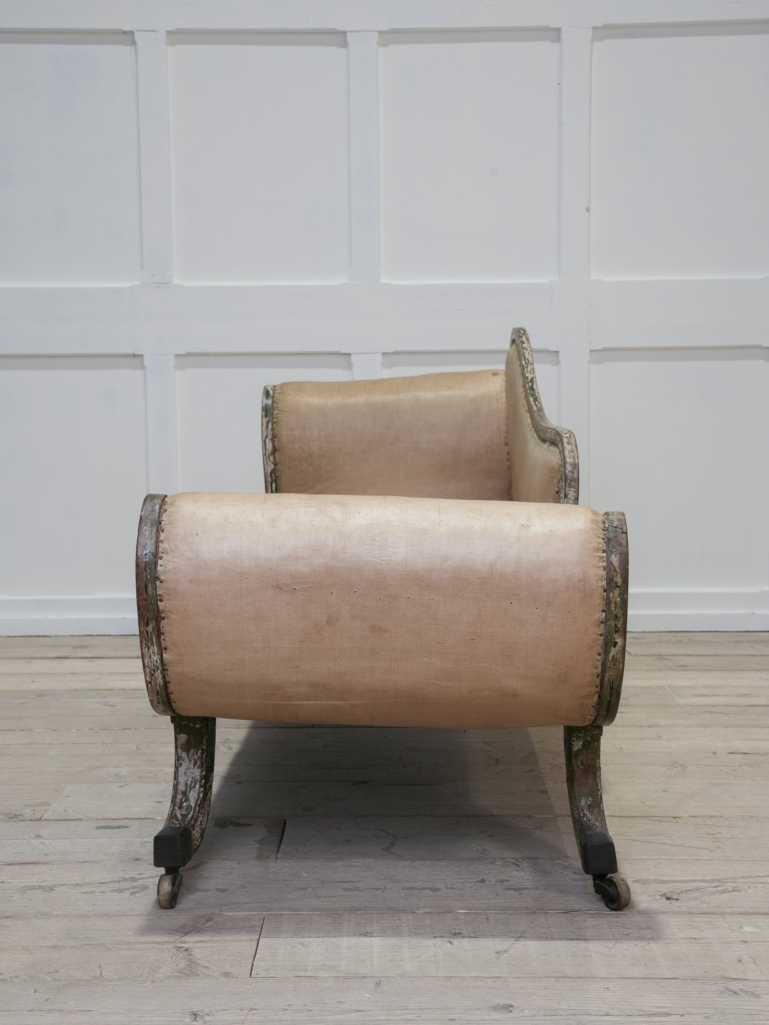 Regency Painted Chaise Longue