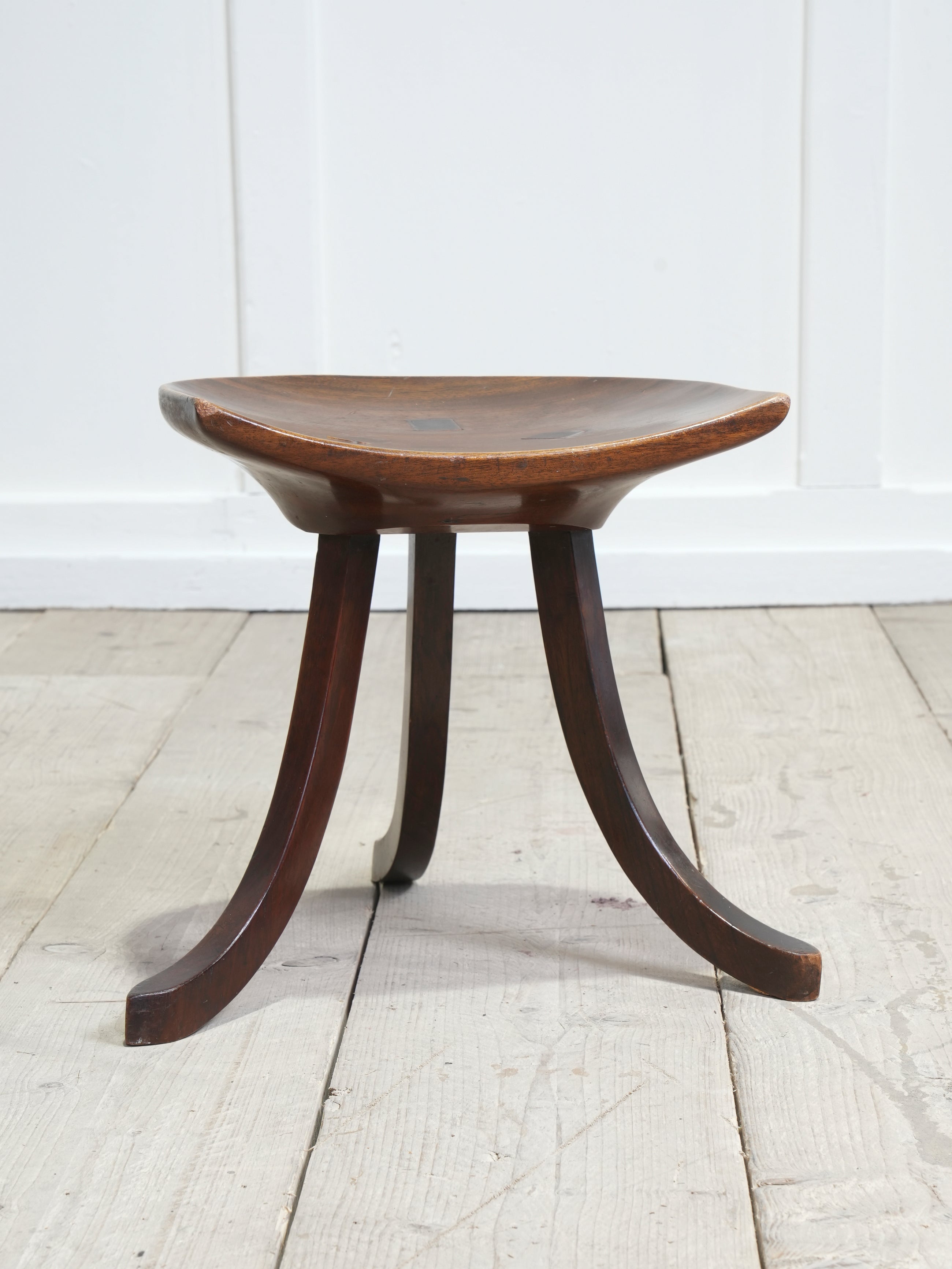 A Thebes Stool