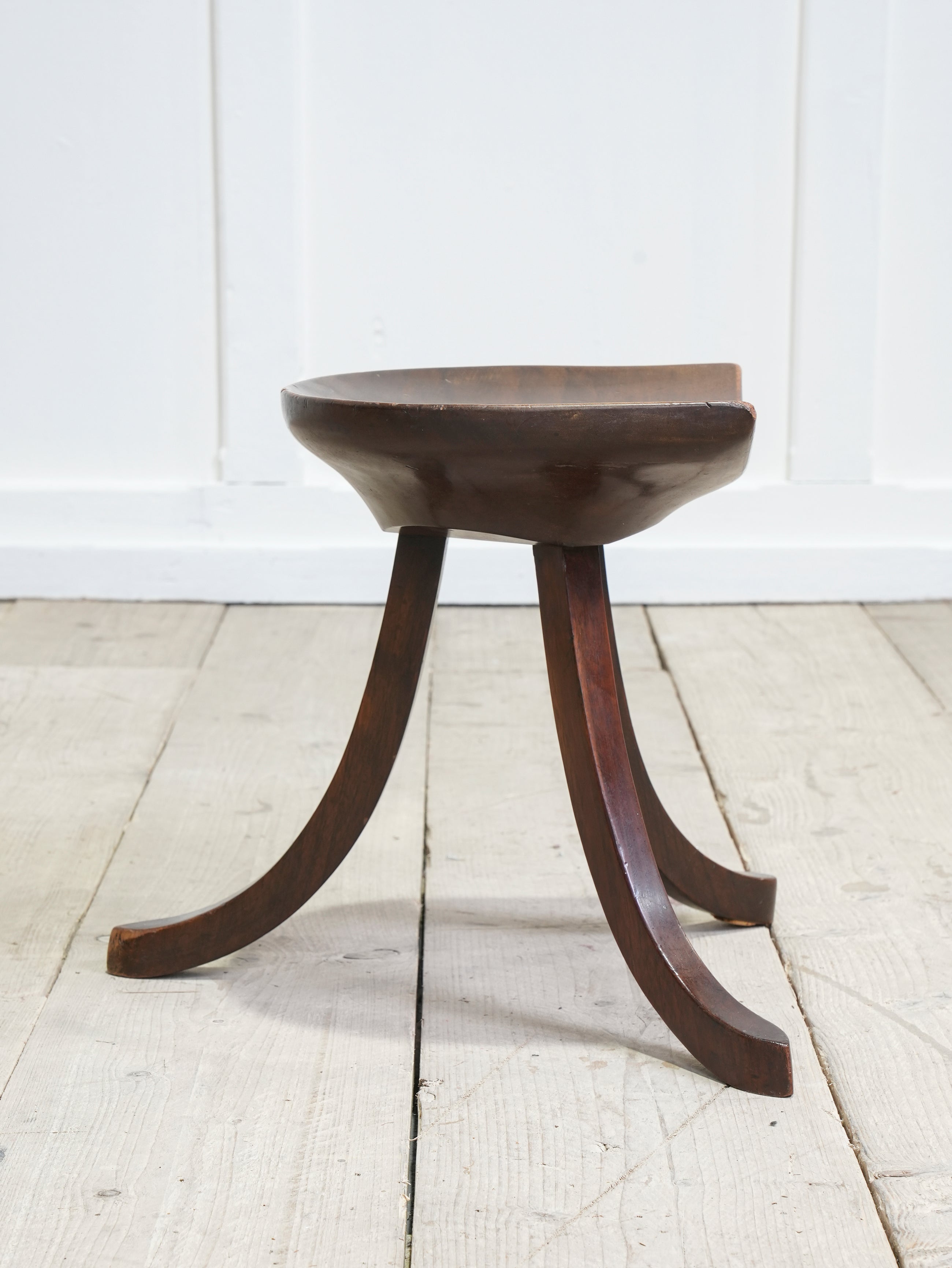 A Thebes Stool