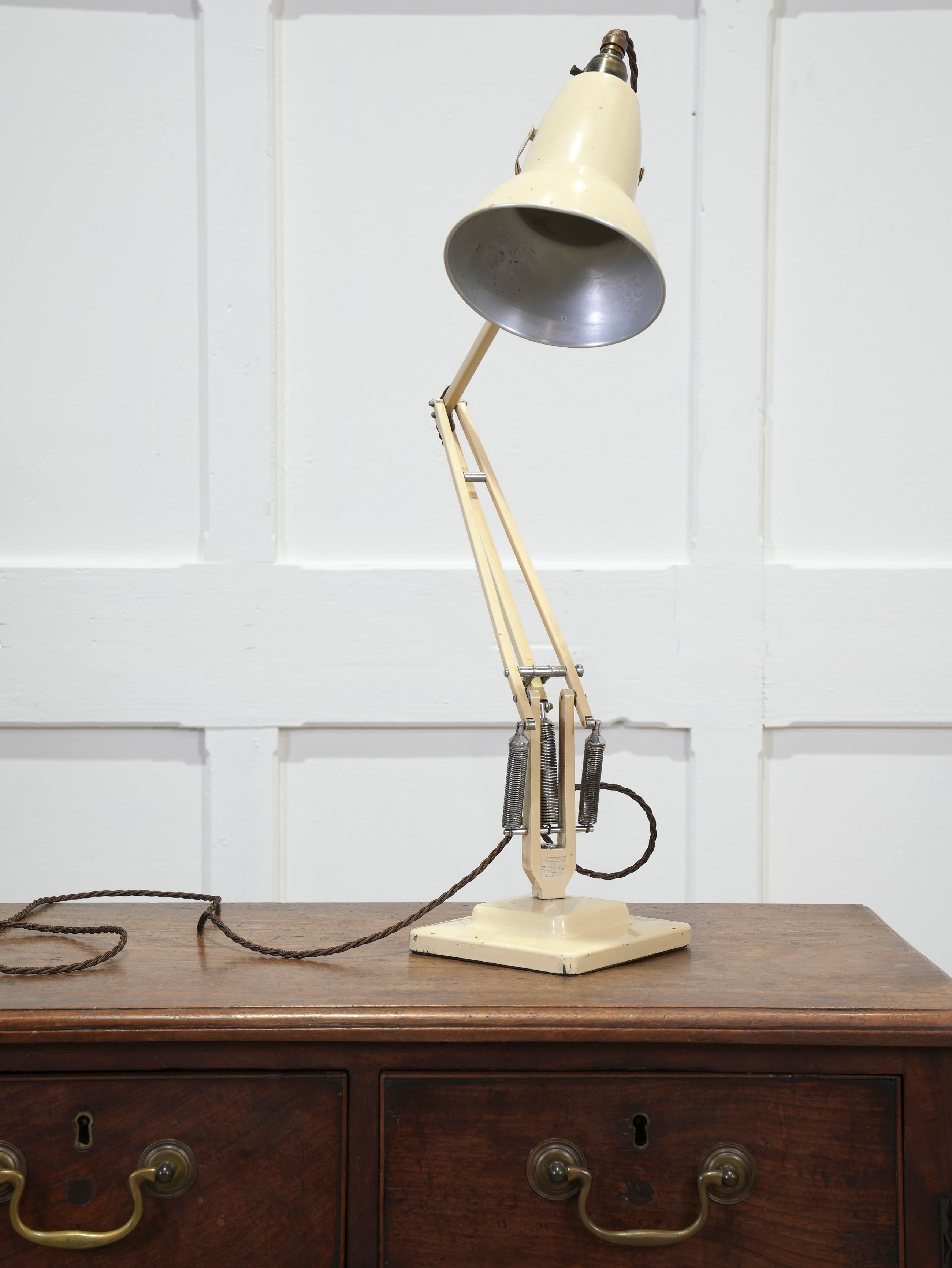 Cream Anglepoise