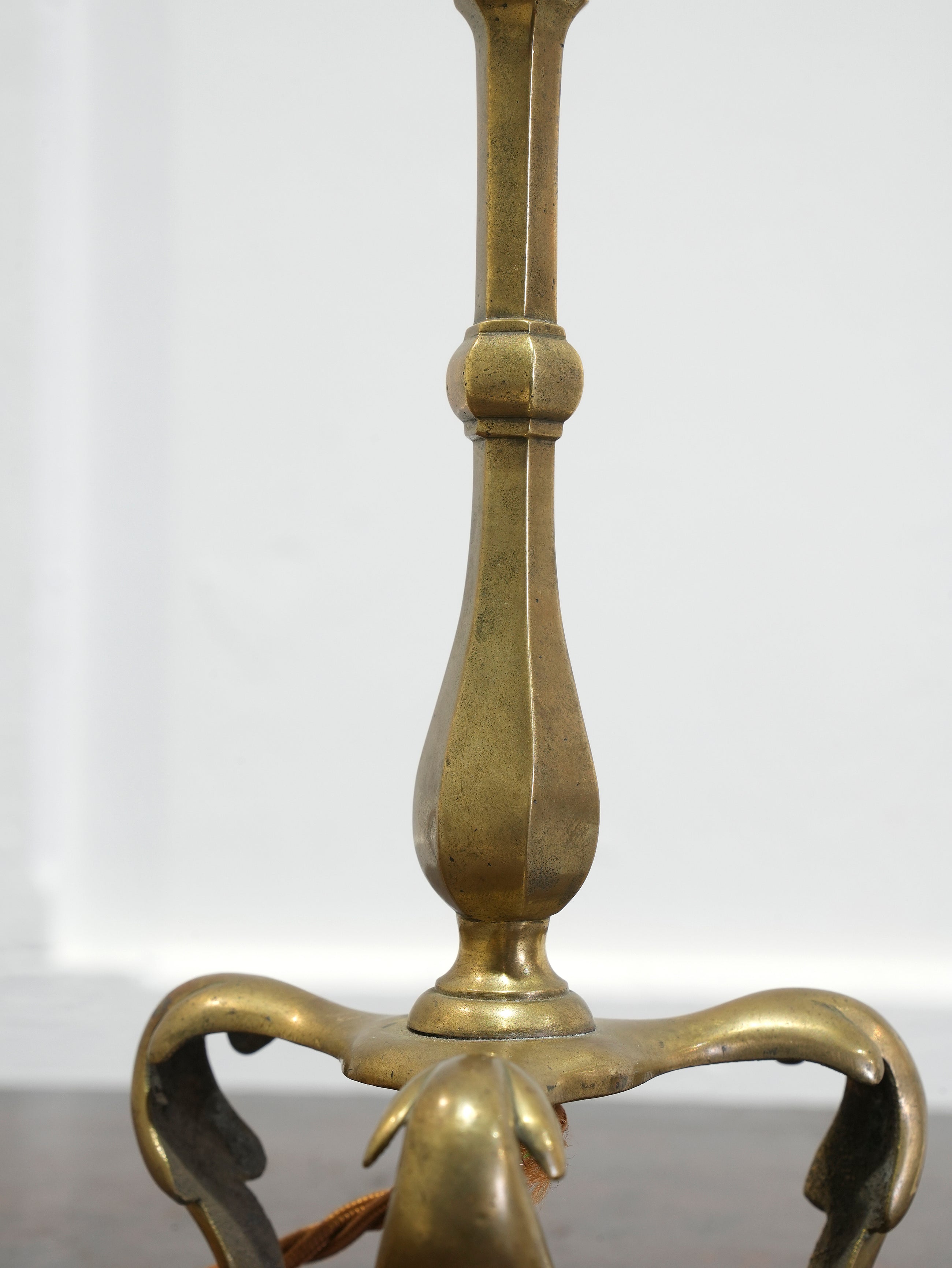 A Ships Pullman Table Lamp