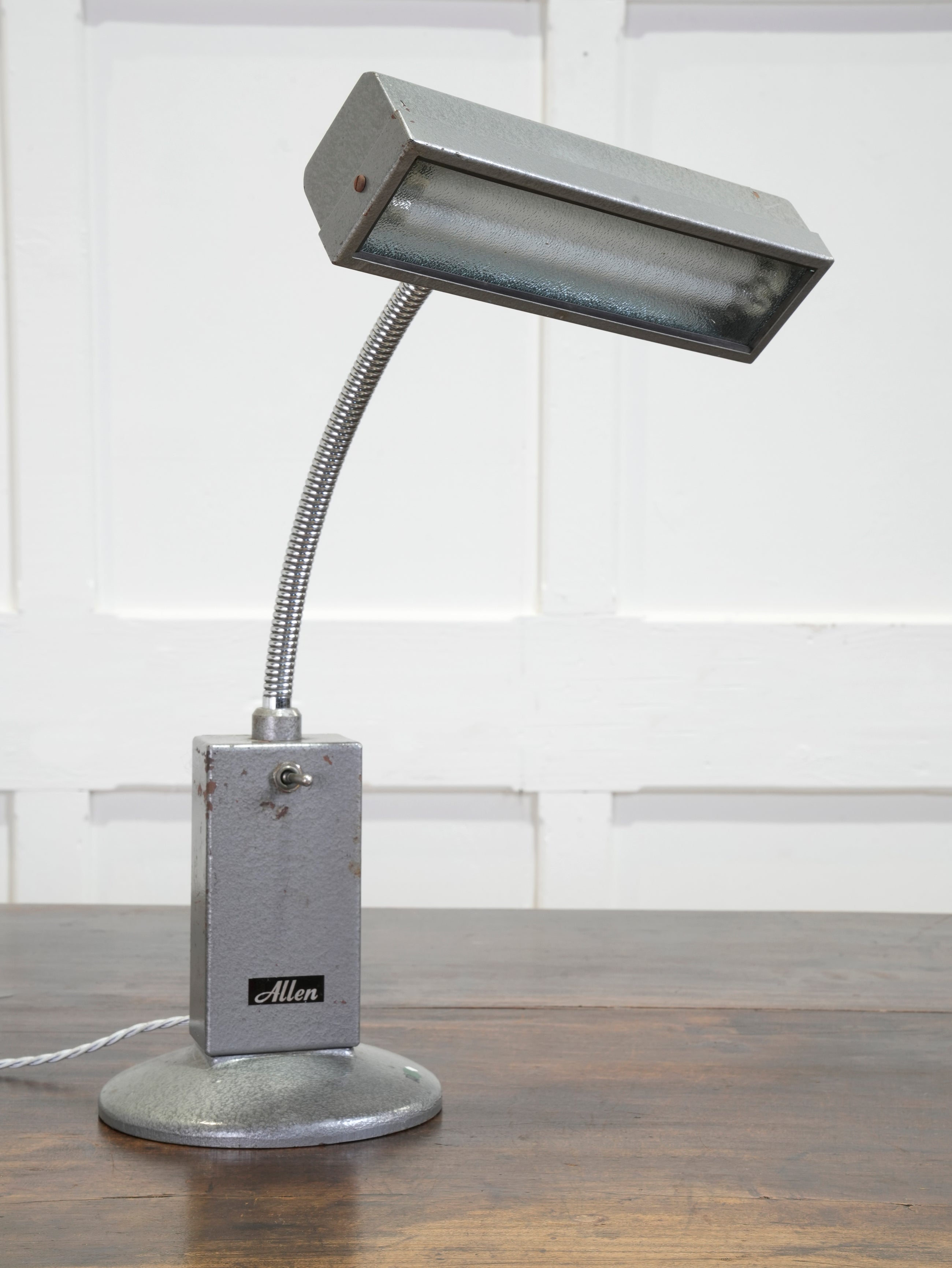 Allen Desk Lamp