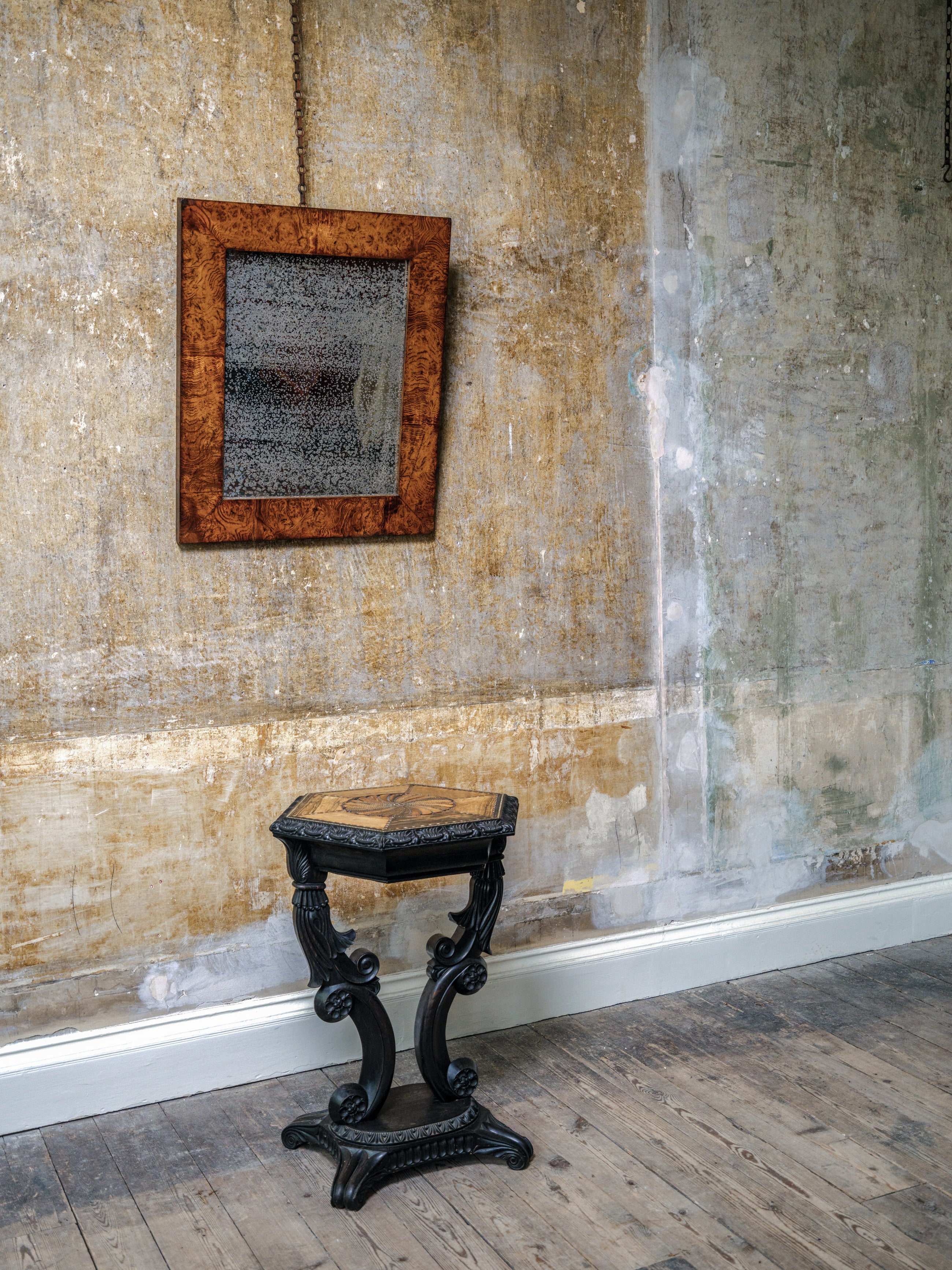 A George IV Burr Oak Mirror