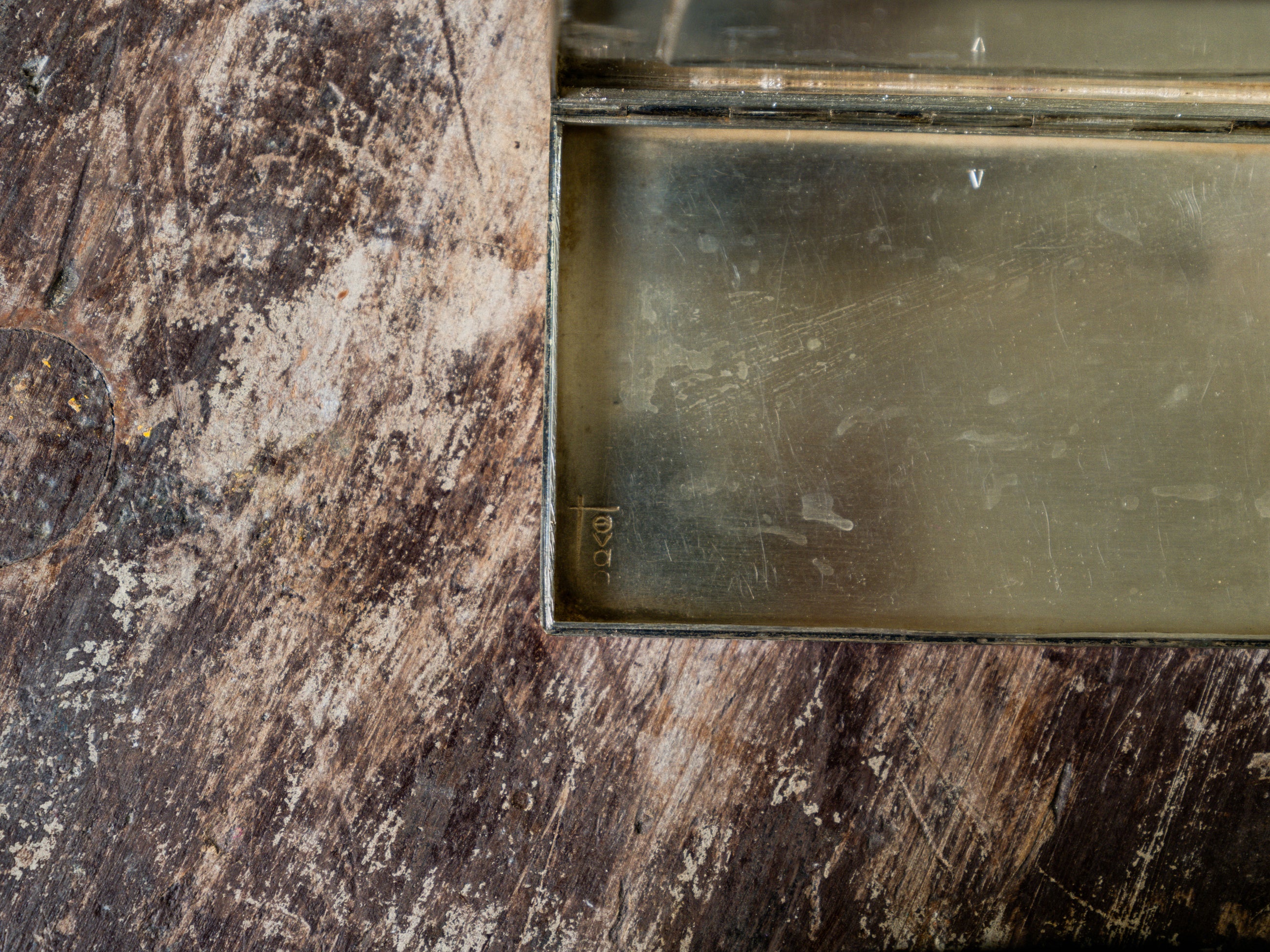 A Magrit Tevan Card Case