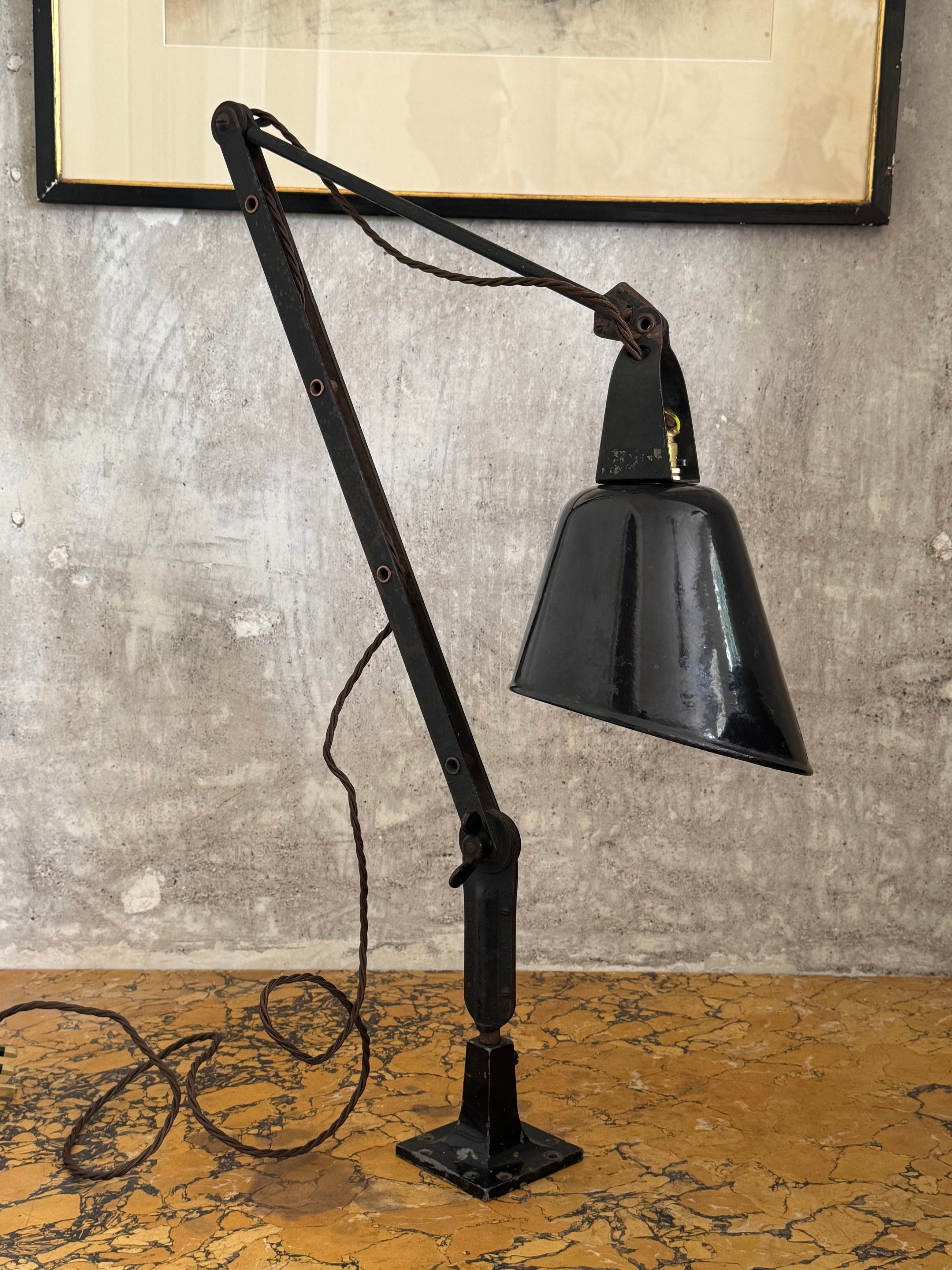A 1930s Walligraph Zonalite