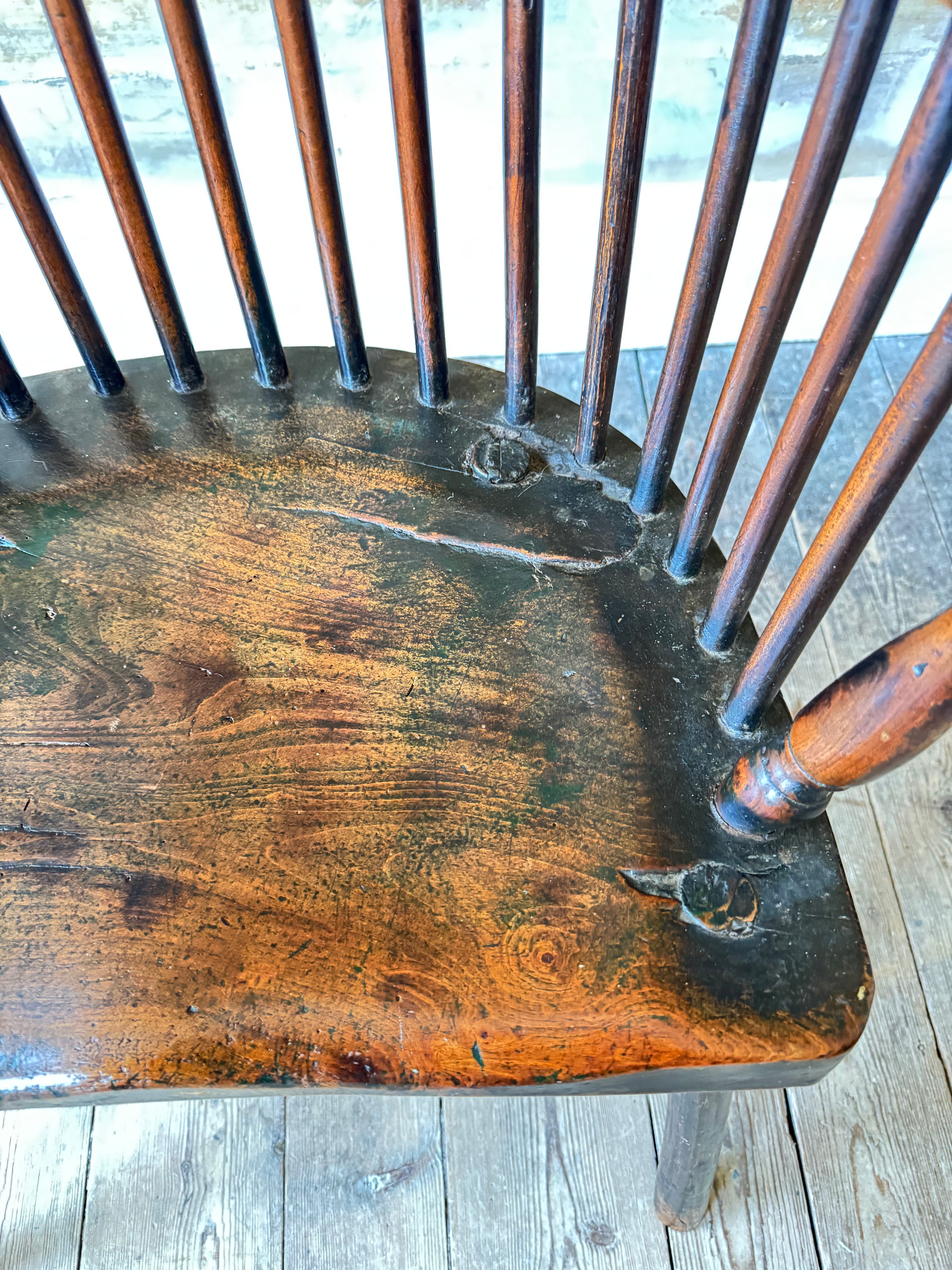 Late 18th Century Vernacular Comb Back Windsor