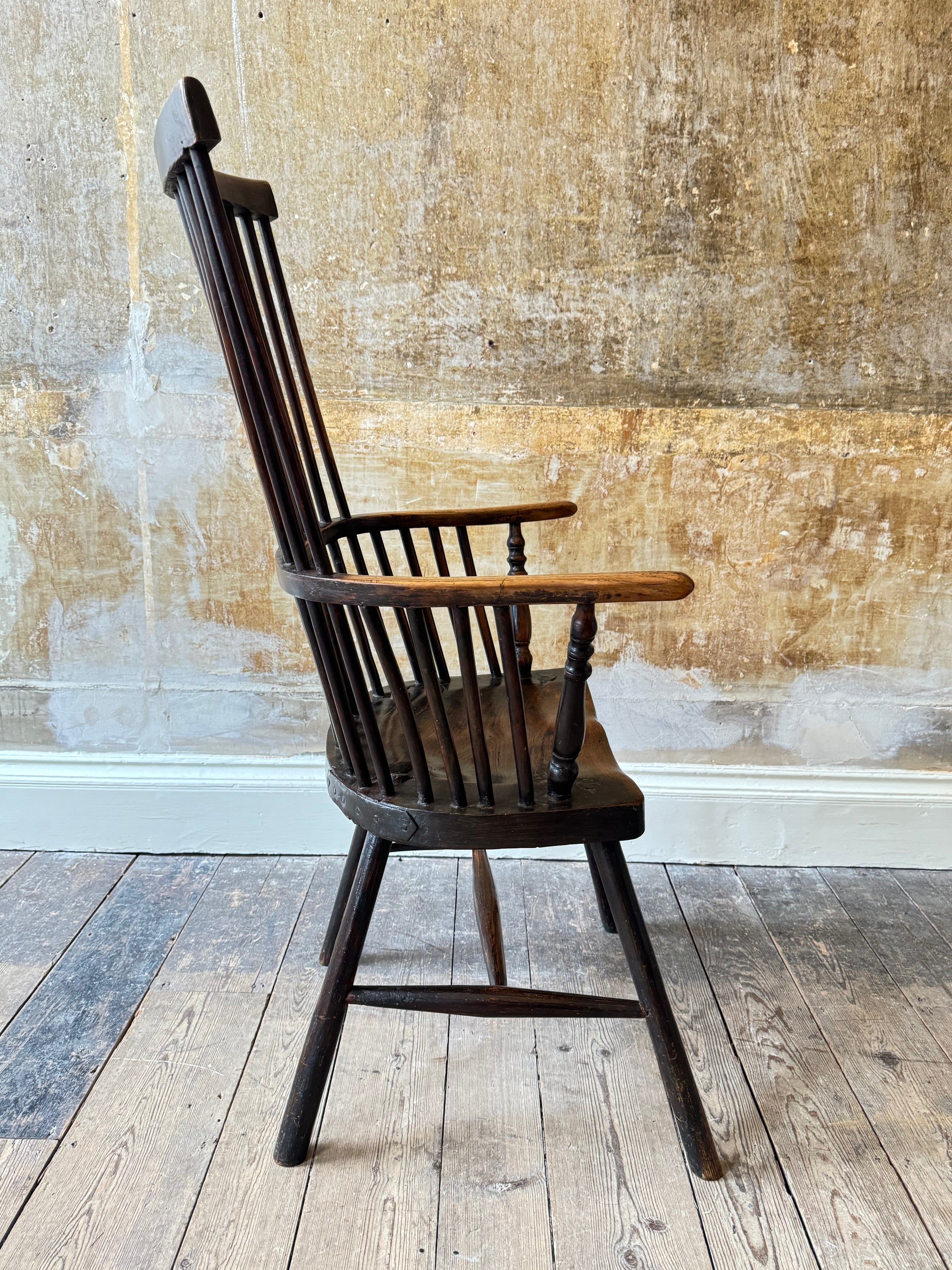 Late 18th Century Vernacular Comb Back Windsor