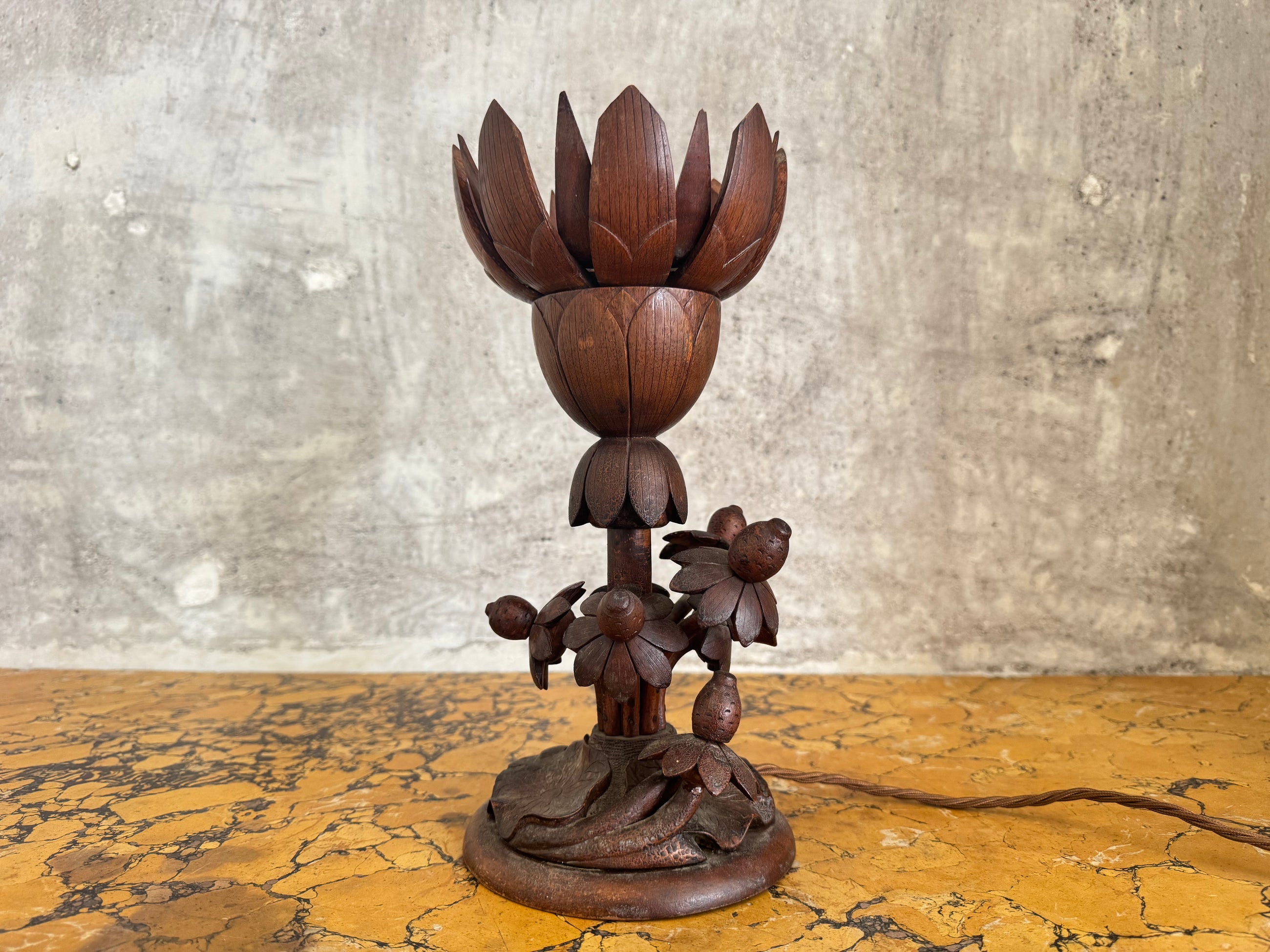Lotus Flower Table Lamp