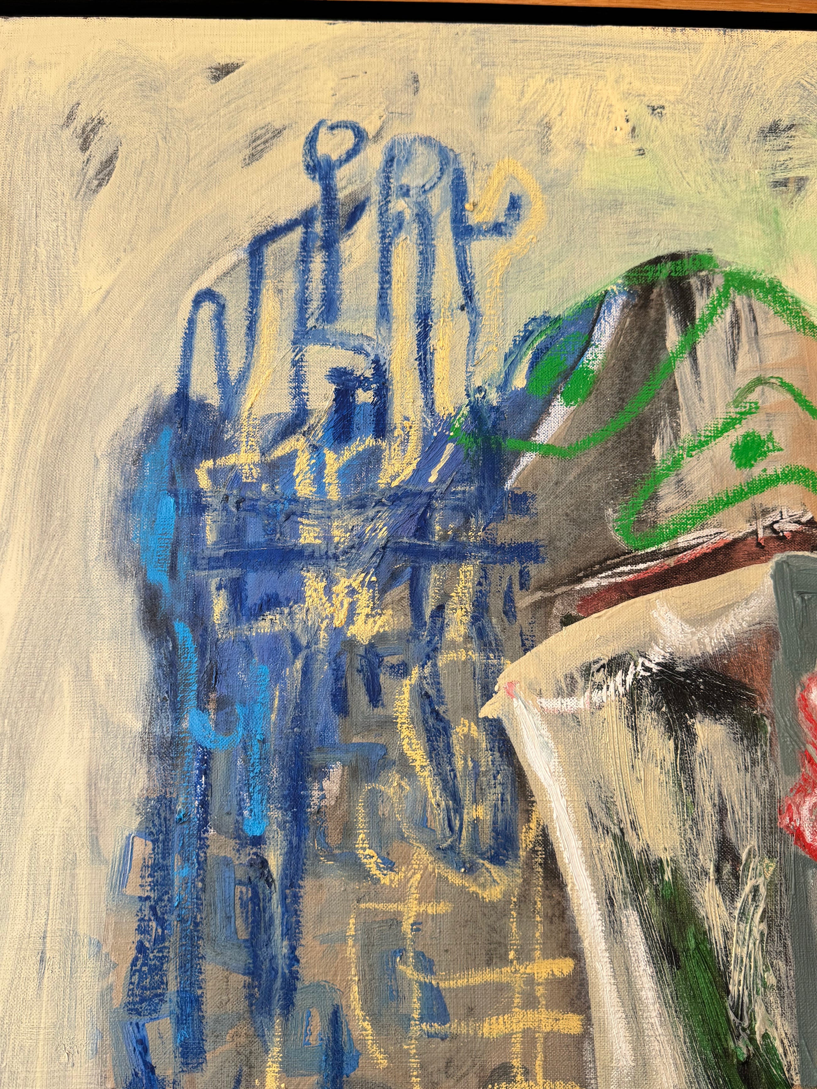 Un túnel y tres nubes