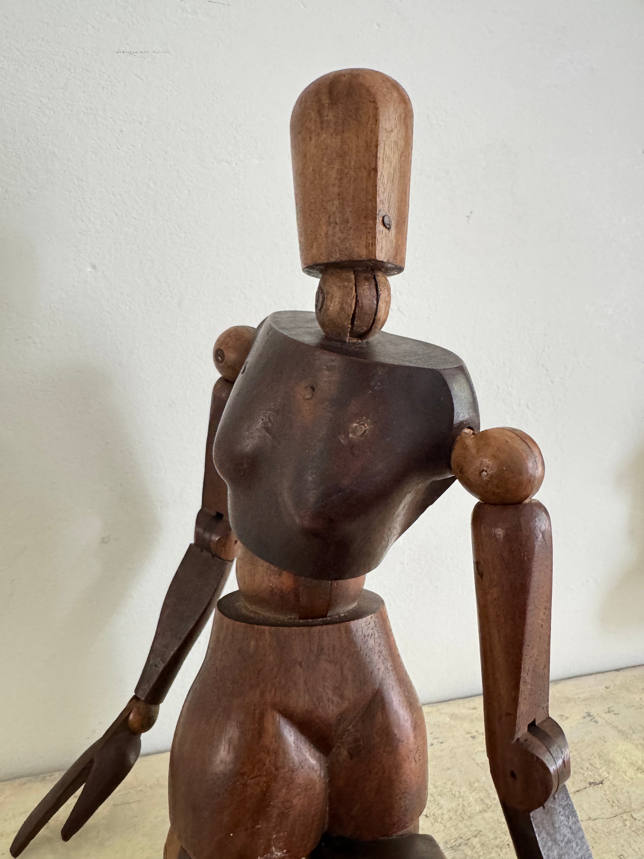 Female Parisian Lay Figure