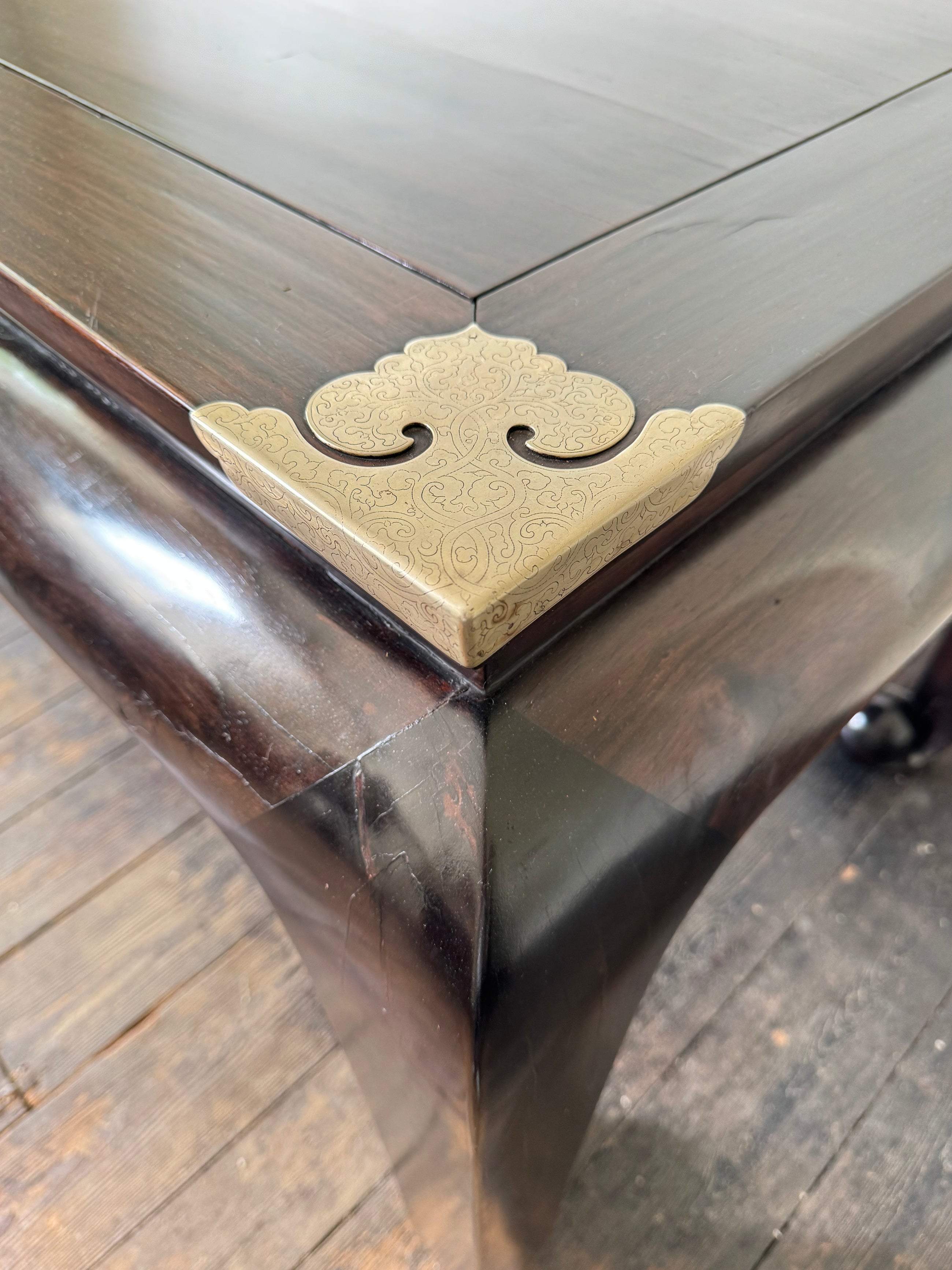 A Quing Dynasty "Vein Ebony" Library Table