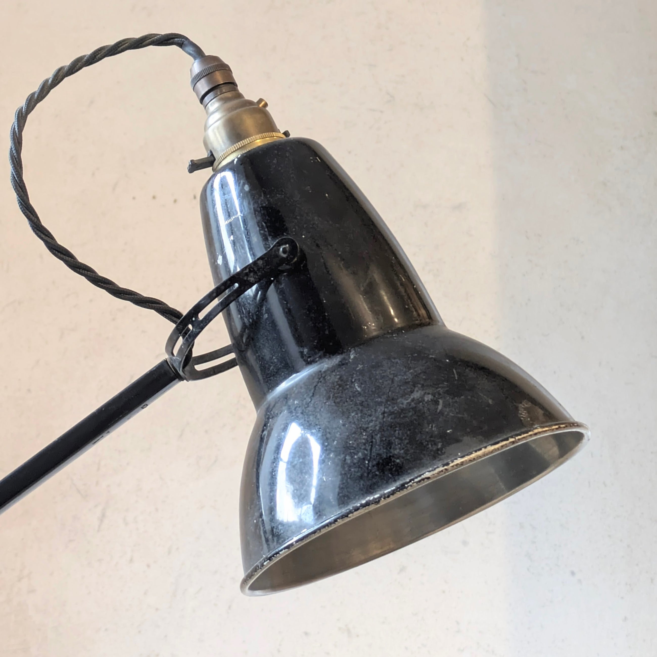 1227 Anglepoise Desk Light