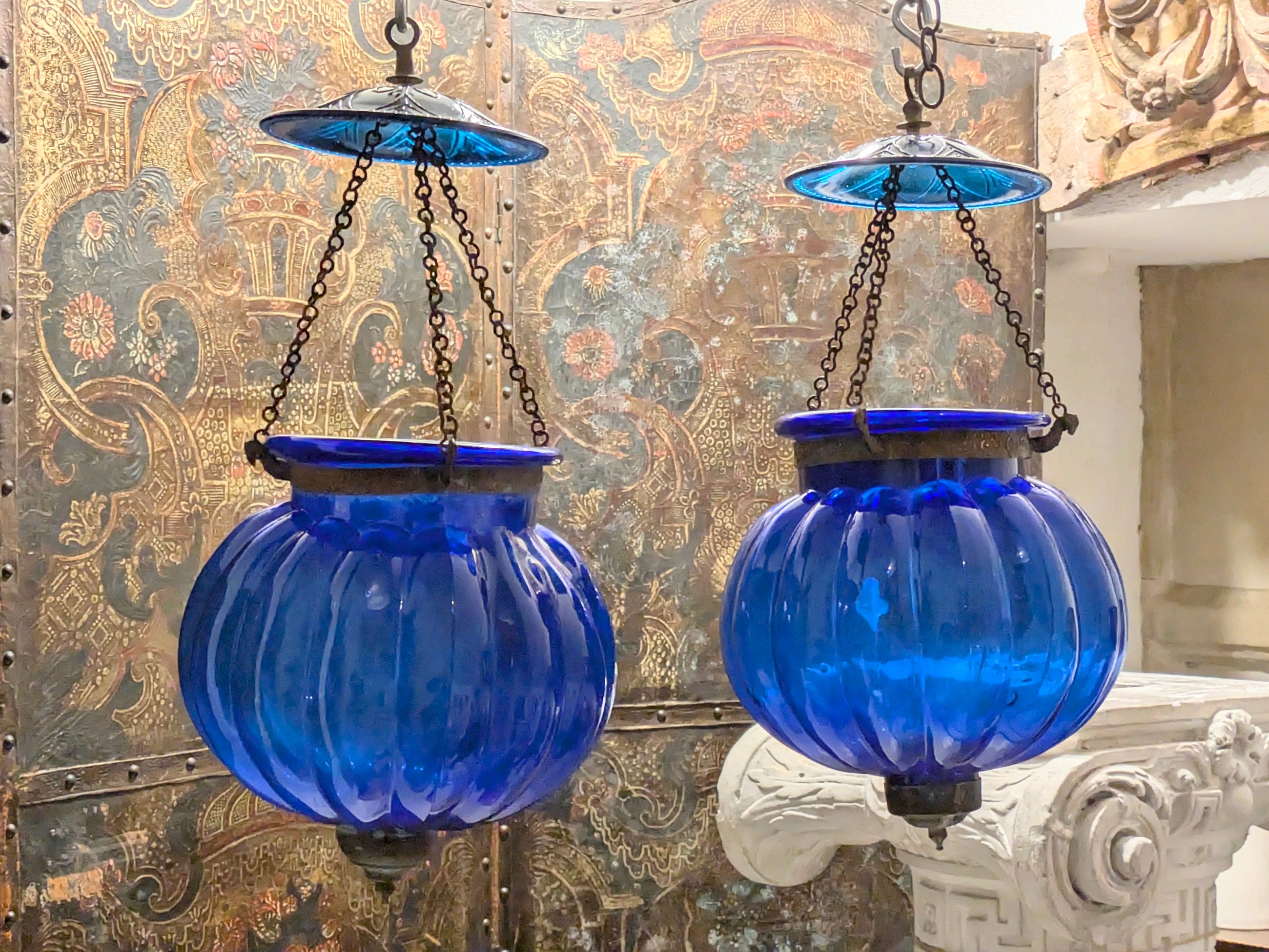 A Pair of Hundi Lamps