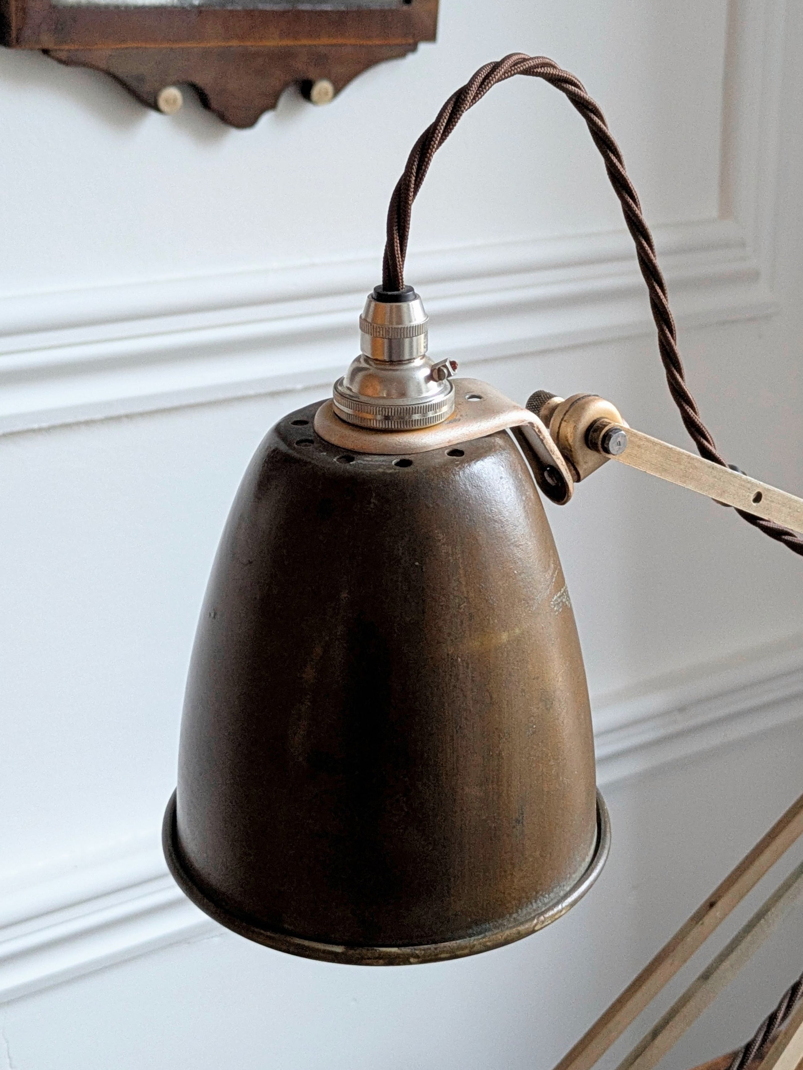 Horstmann Counterpoised Desk Lamp