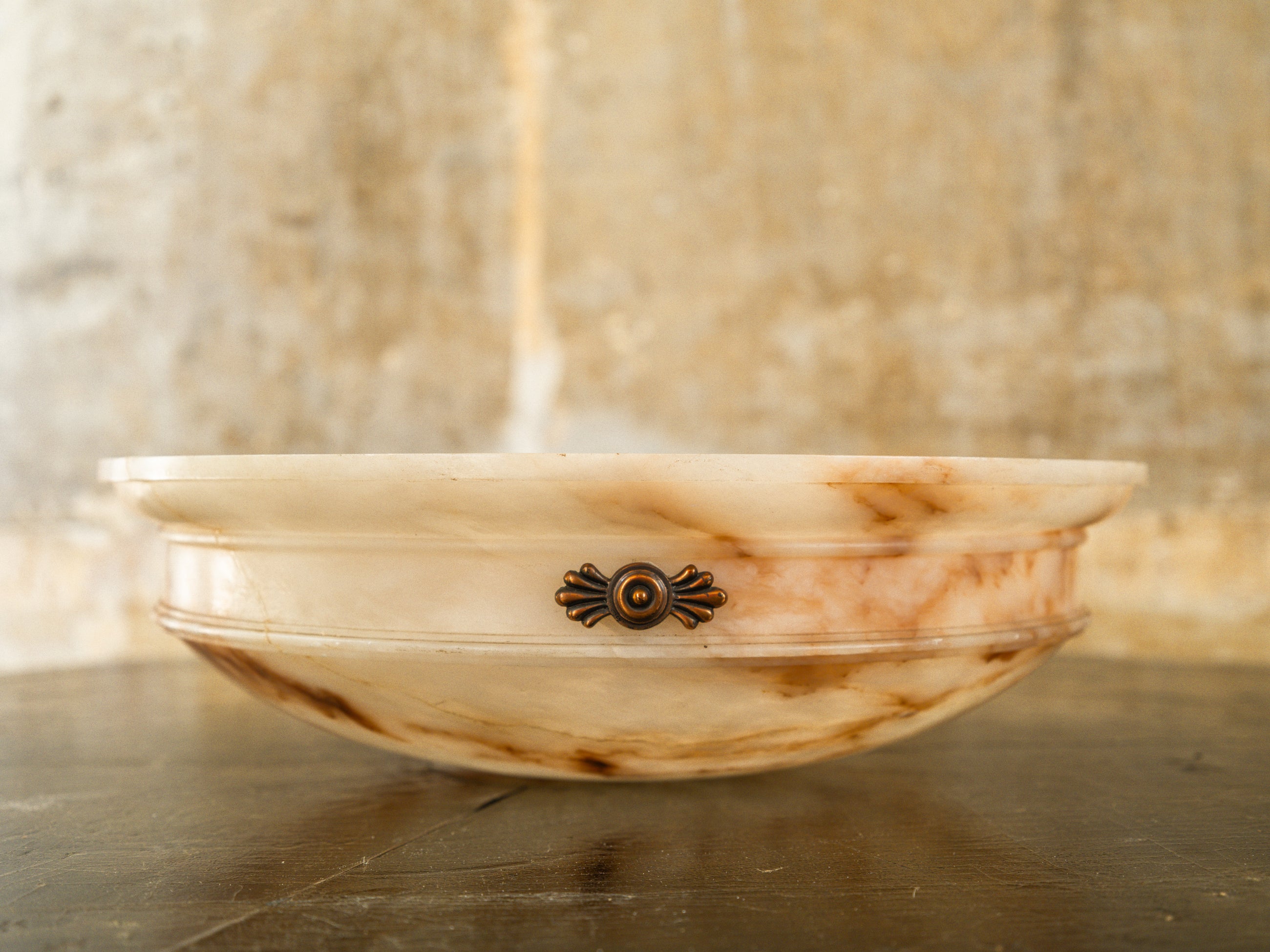 An Alabaster Dish Light