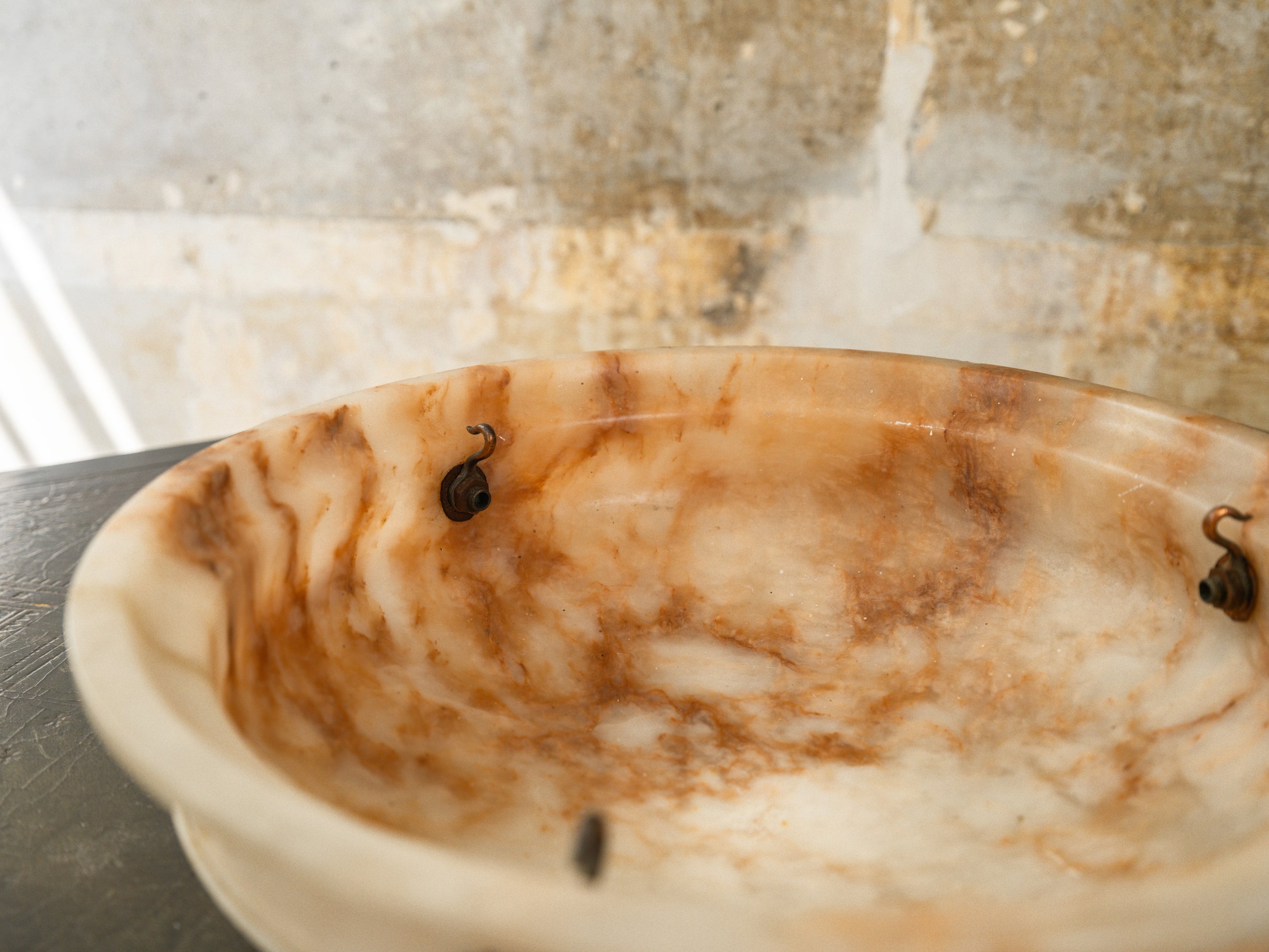 An Alabaster Dish Light