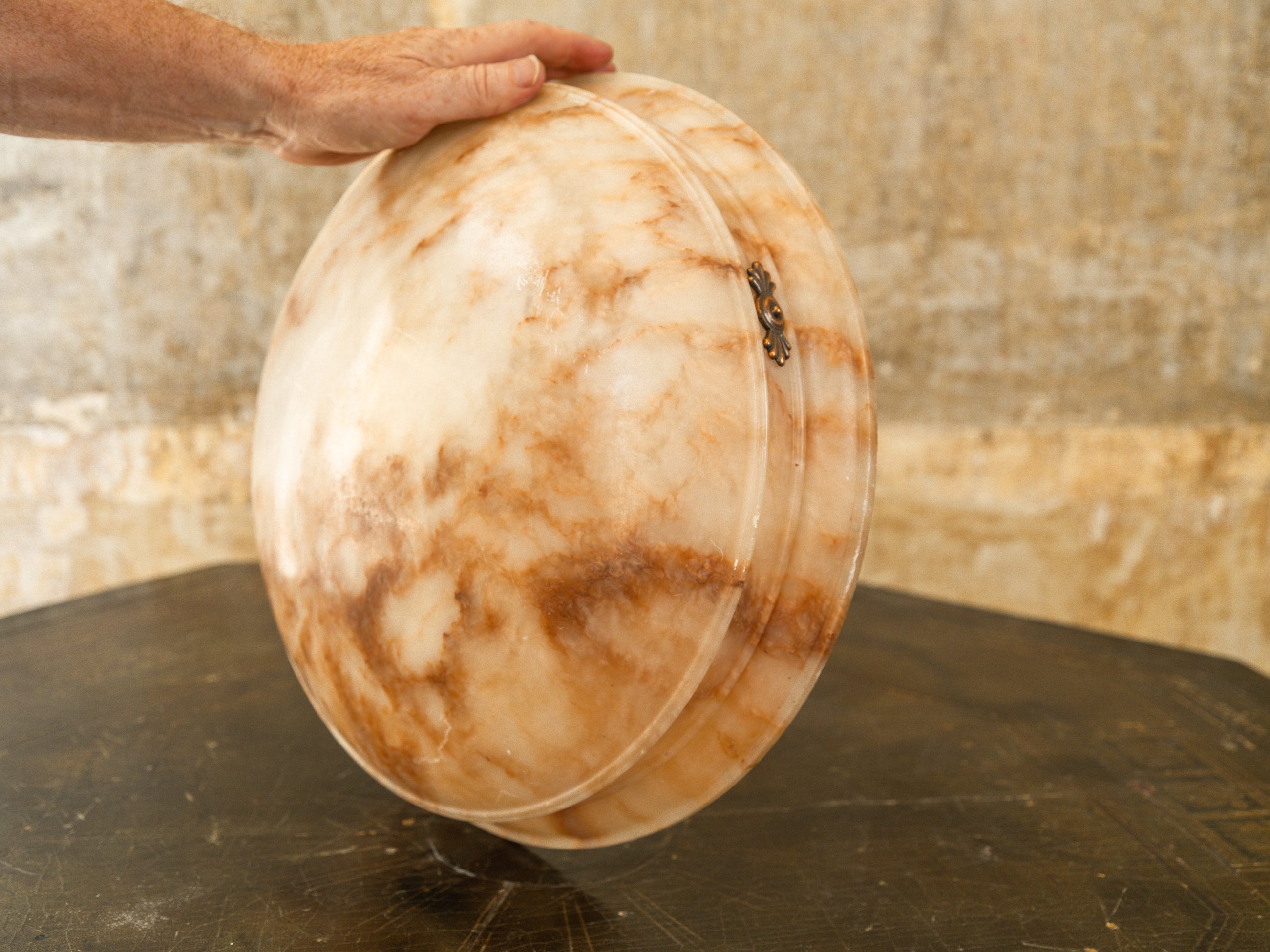 An Alabaster Dish Light