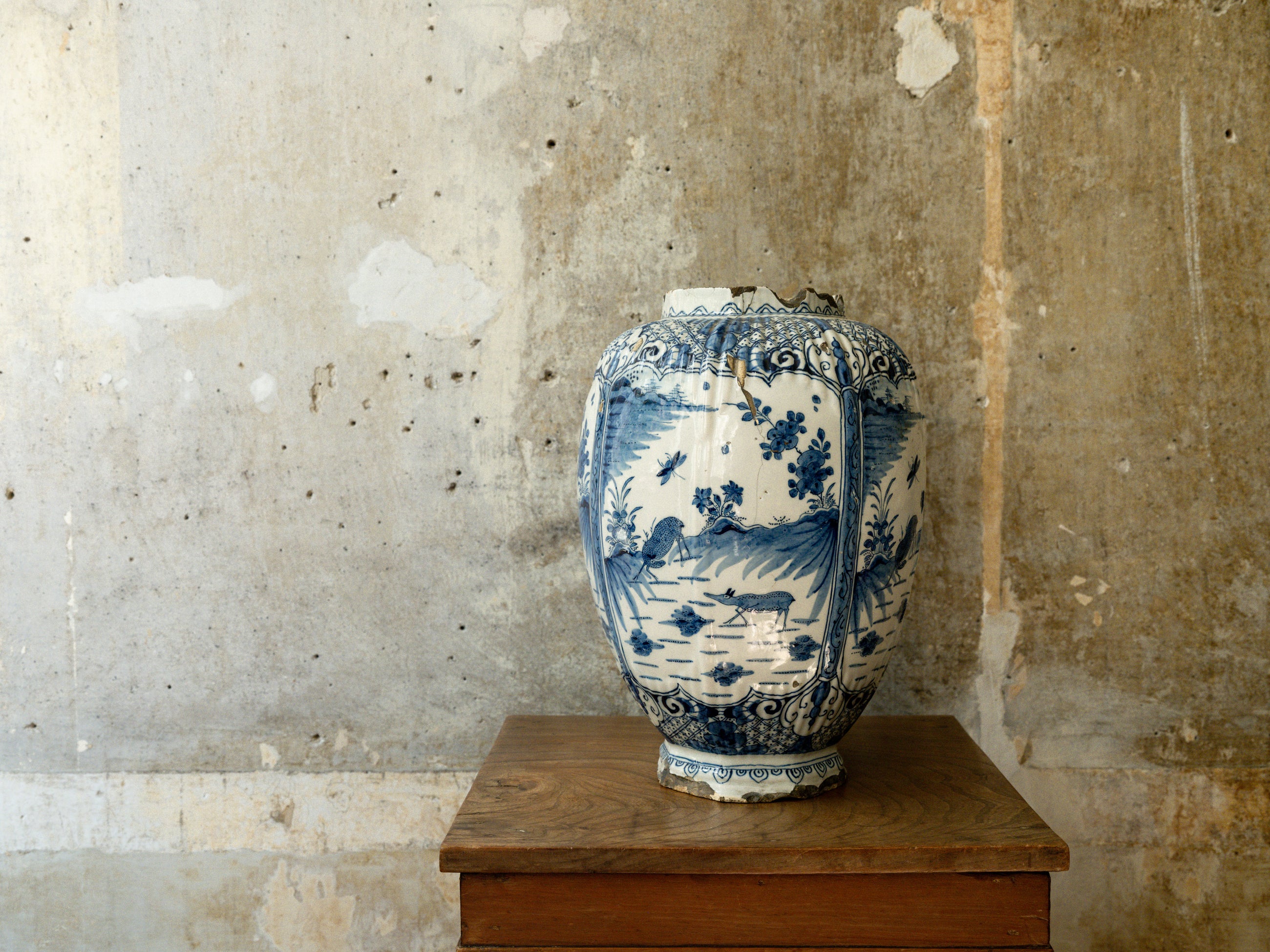 A 17th Century Dutch Delft Storage Jar