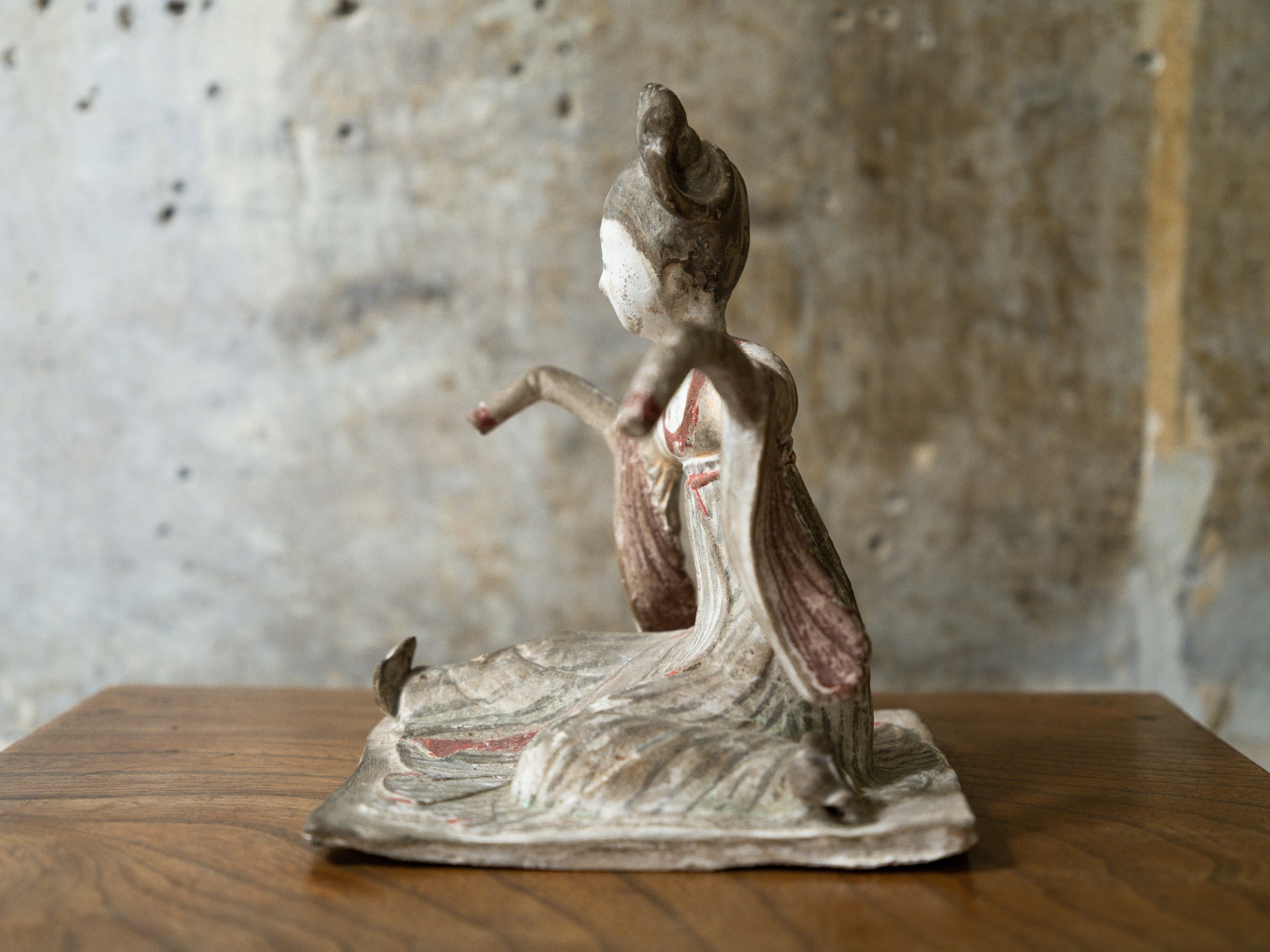 A Tang Dynasty Dancing Tomb Figure