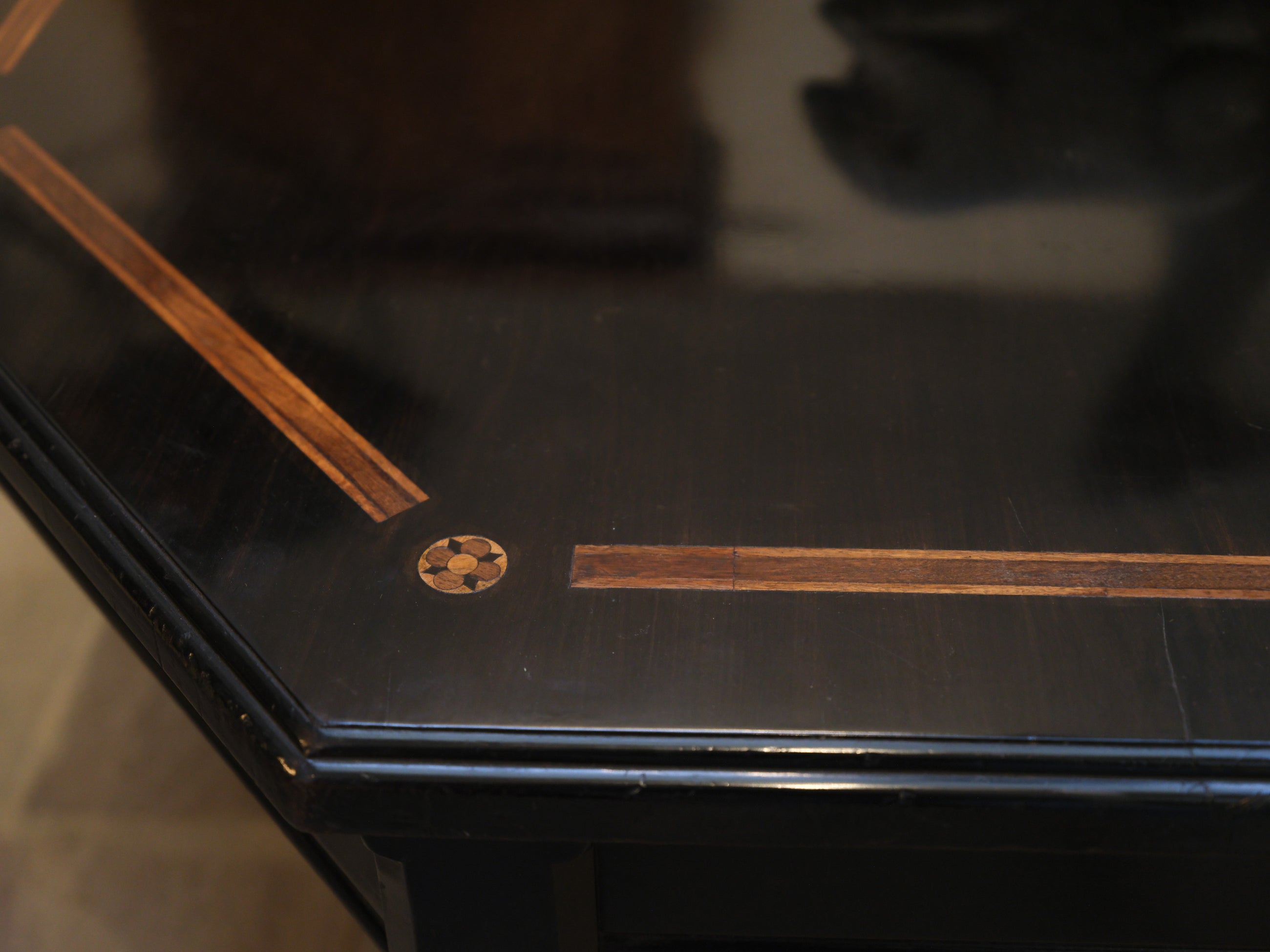 A 19th Century Macassar Ebony Centre Table