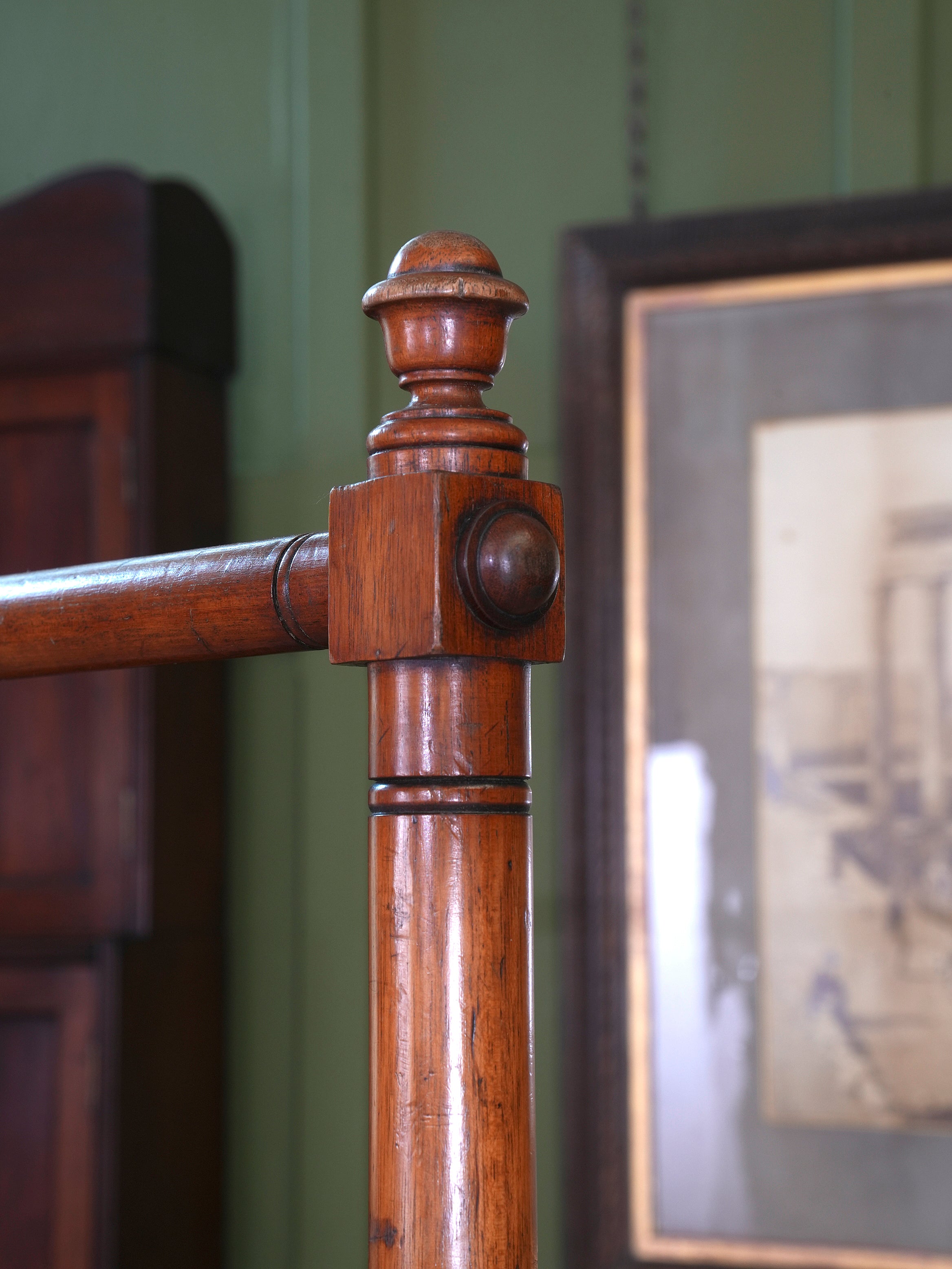 A Regency Towel Rail