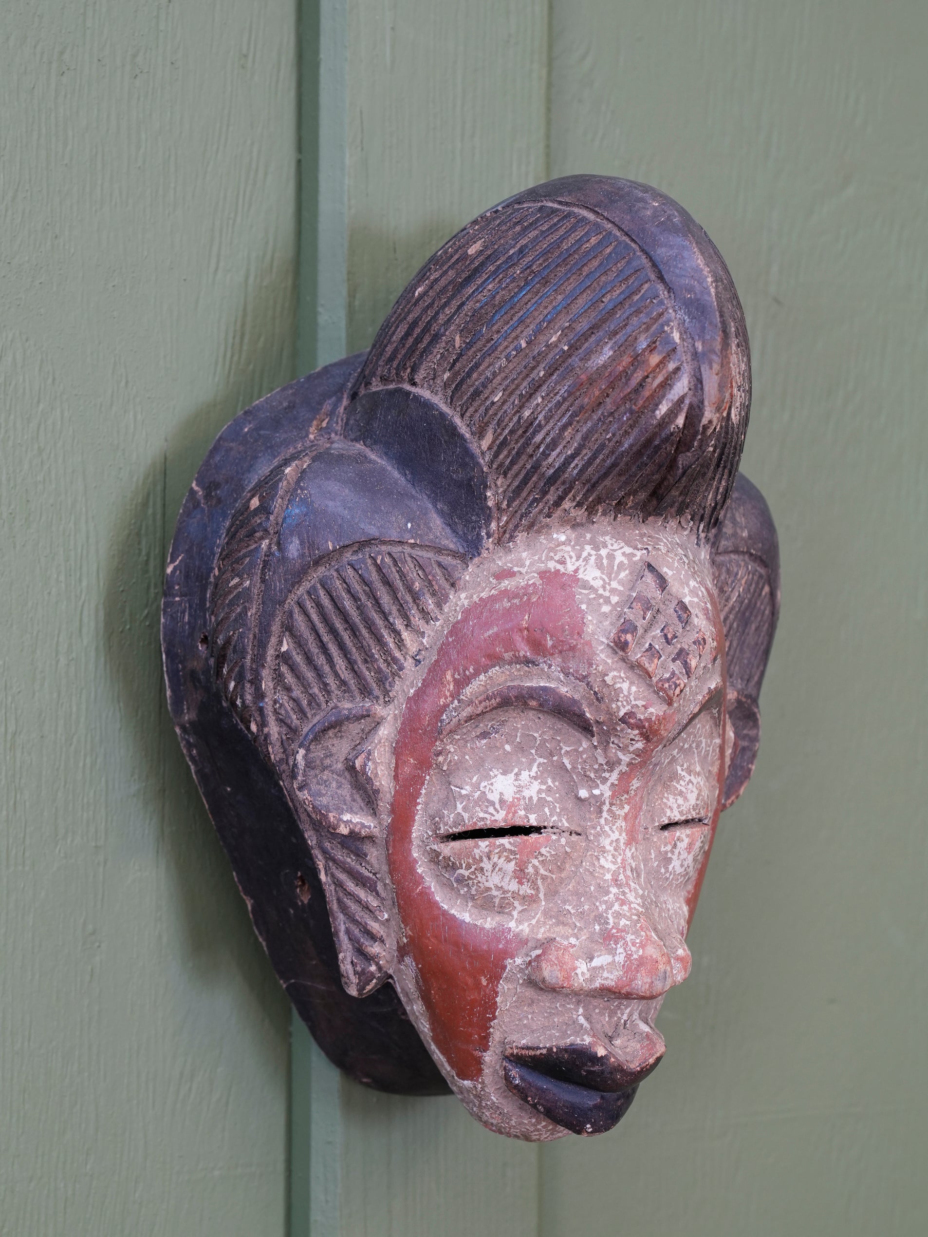 A Punu Mask