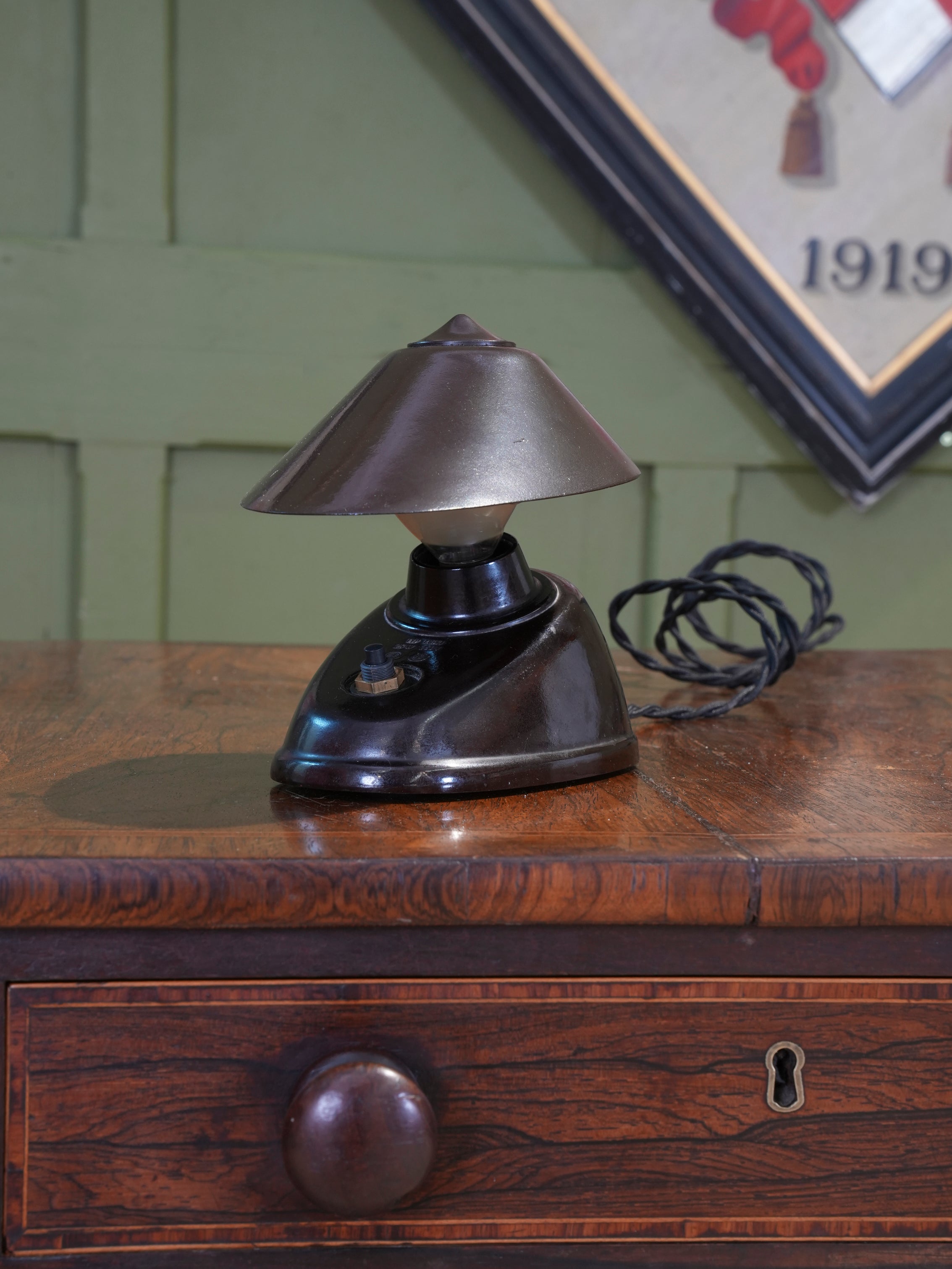 ESC Type 11641 Desk Lamp