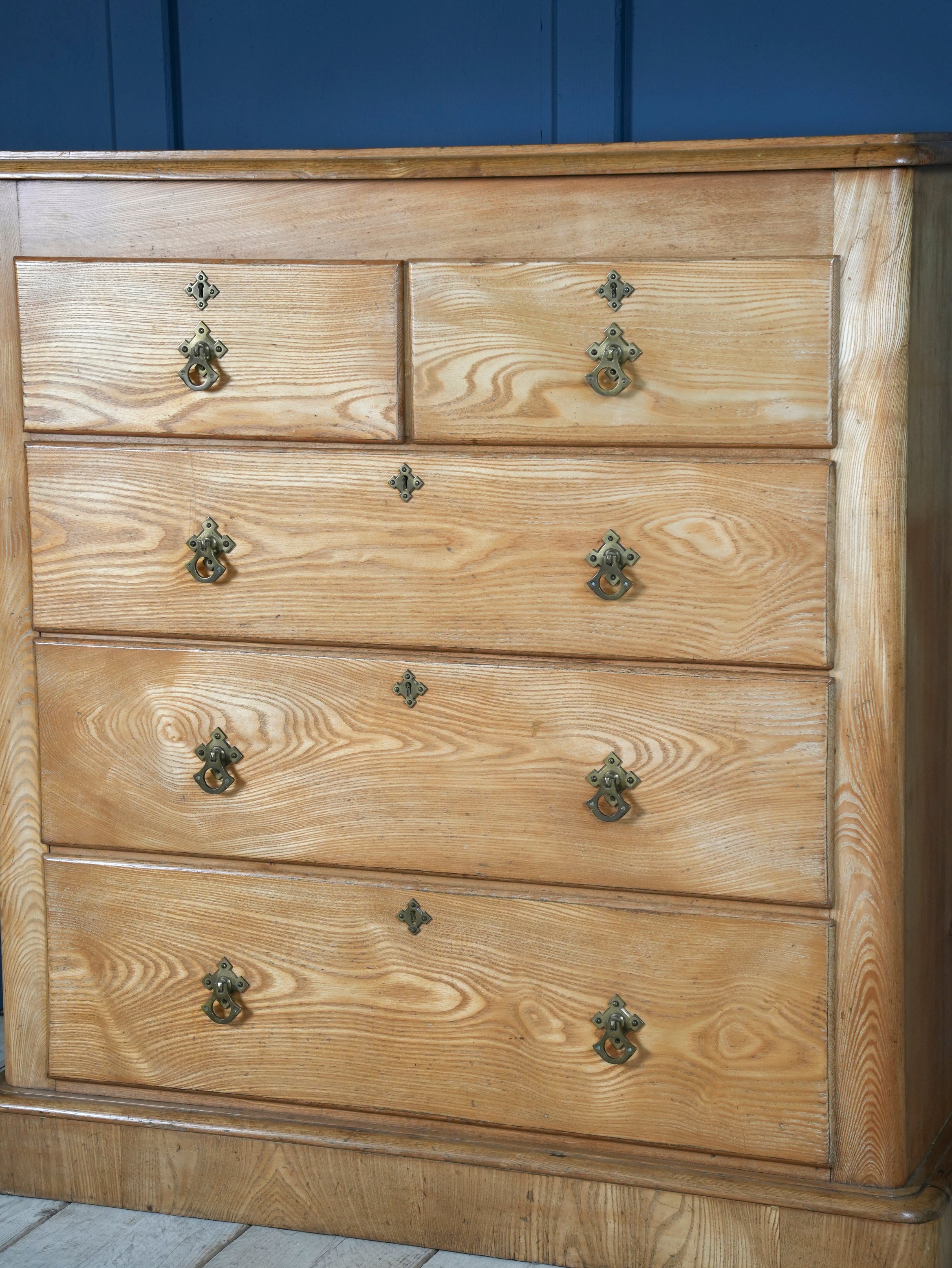 A 19th Century White Ash Chest of Drawers