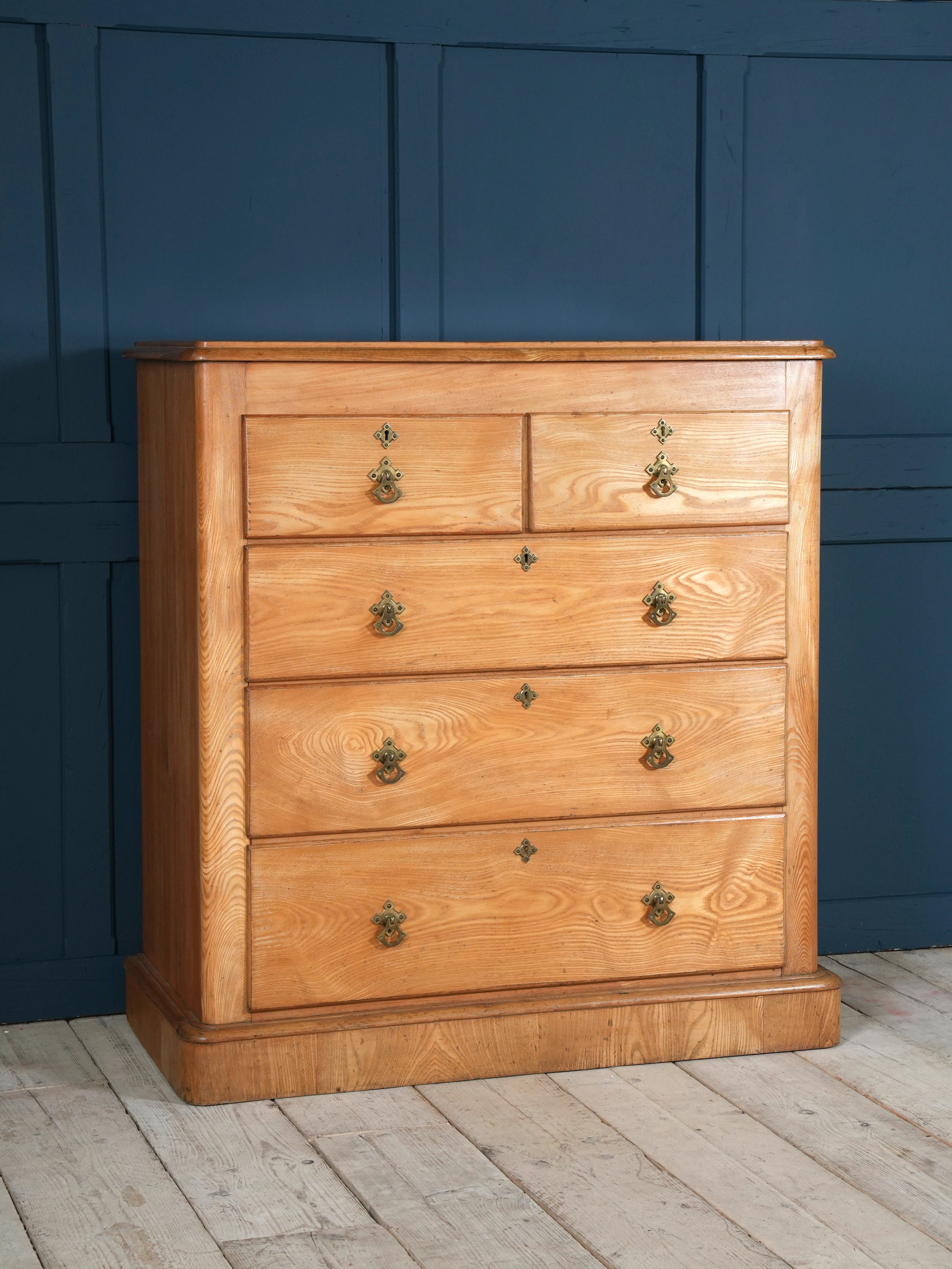 A 19th Century White Ash Chest of Drawers
