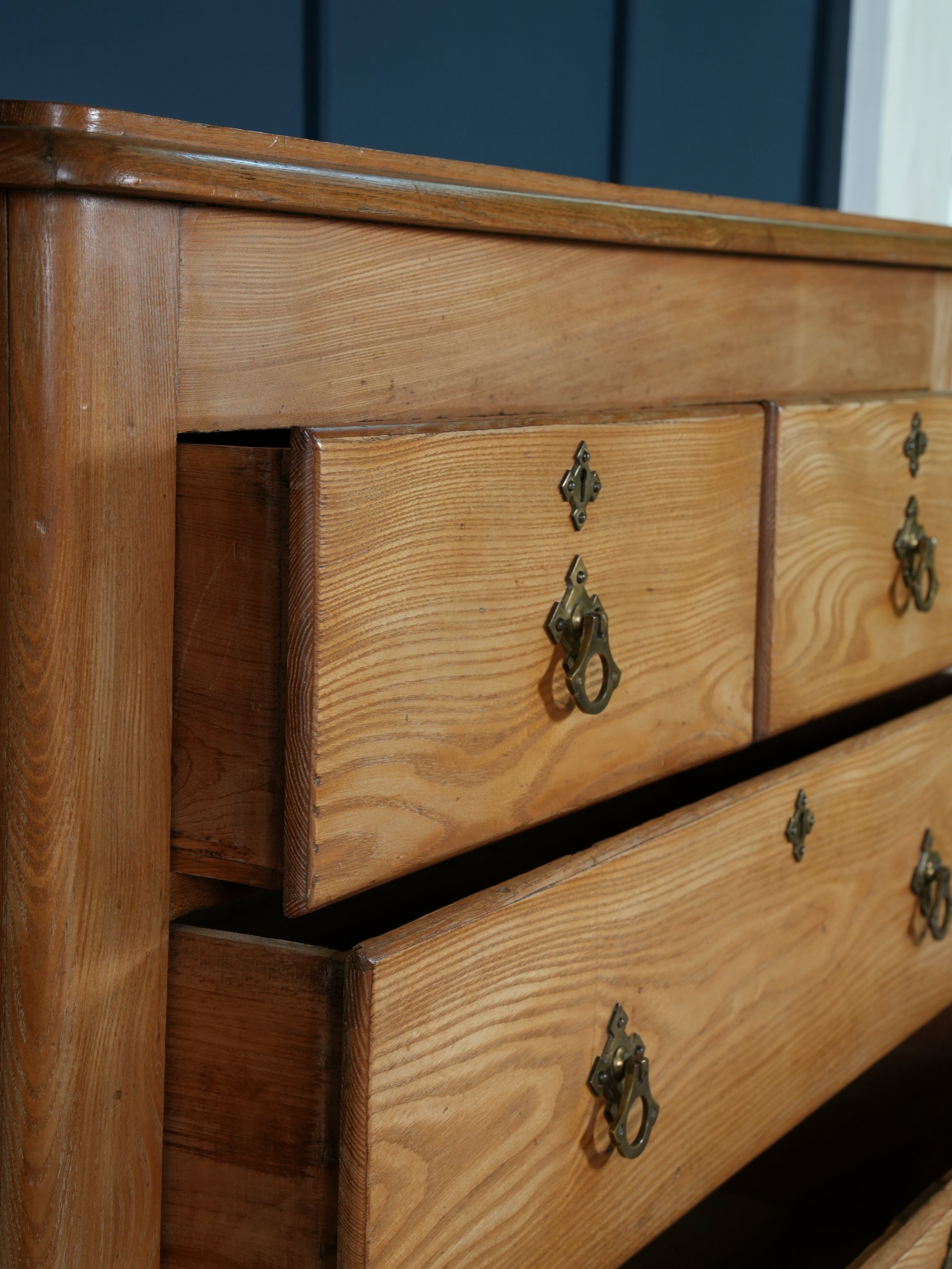 A 19th Century White Ash Chest of Drawers