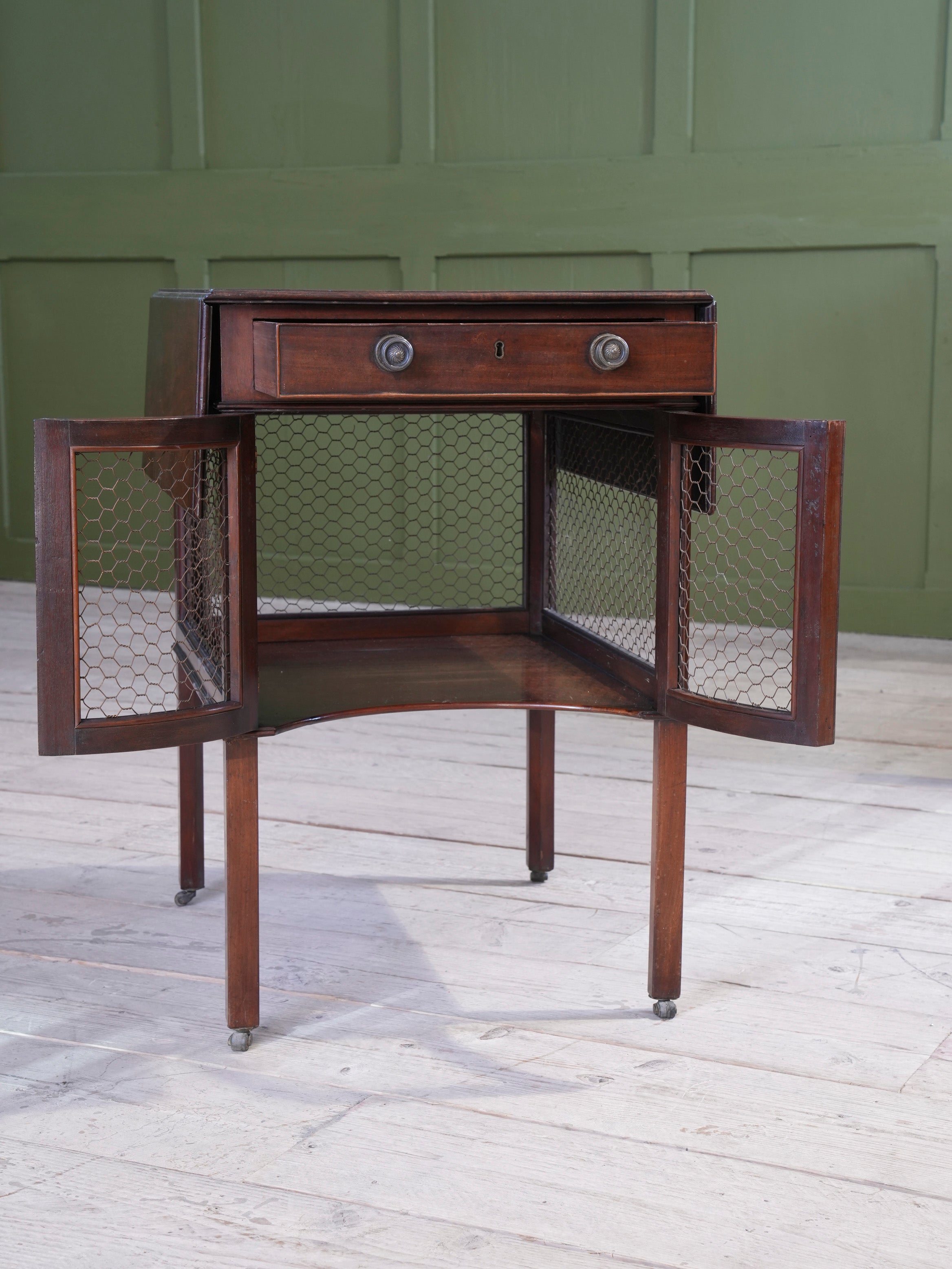 A Chippendale Period Pembroke Supper Table