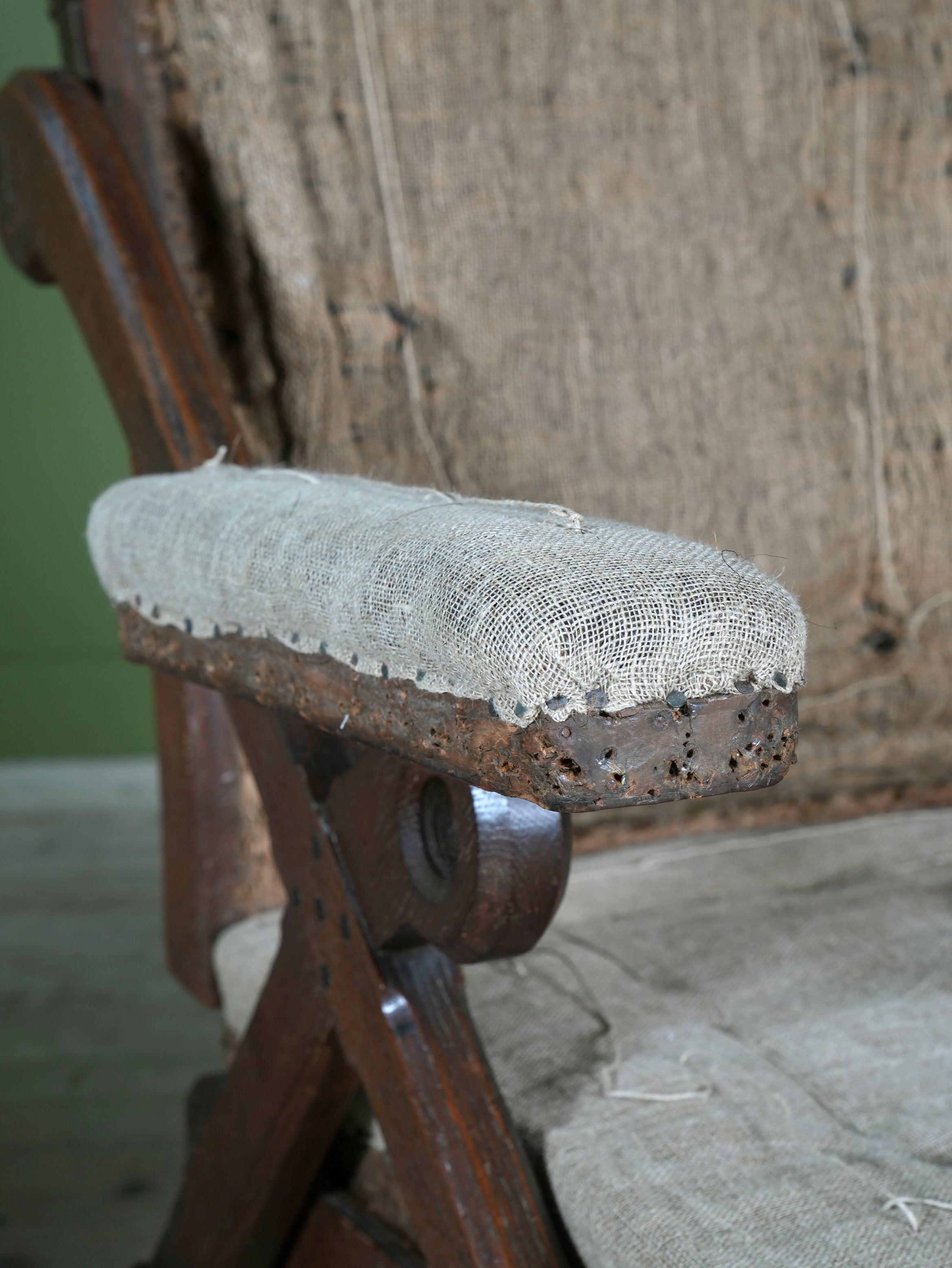 A “New Registered Reclining Chair”