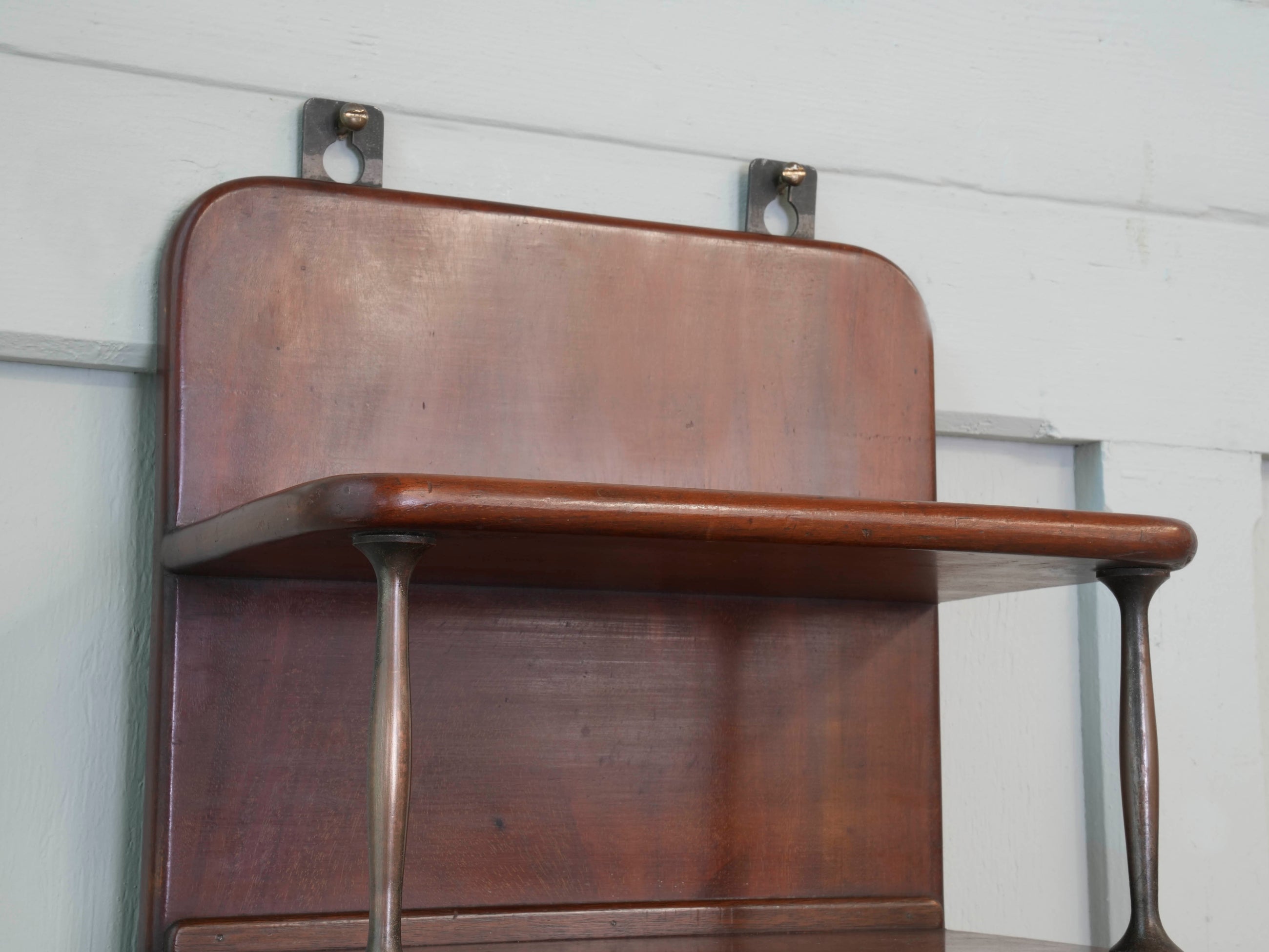 Maritime Hanging Shelves