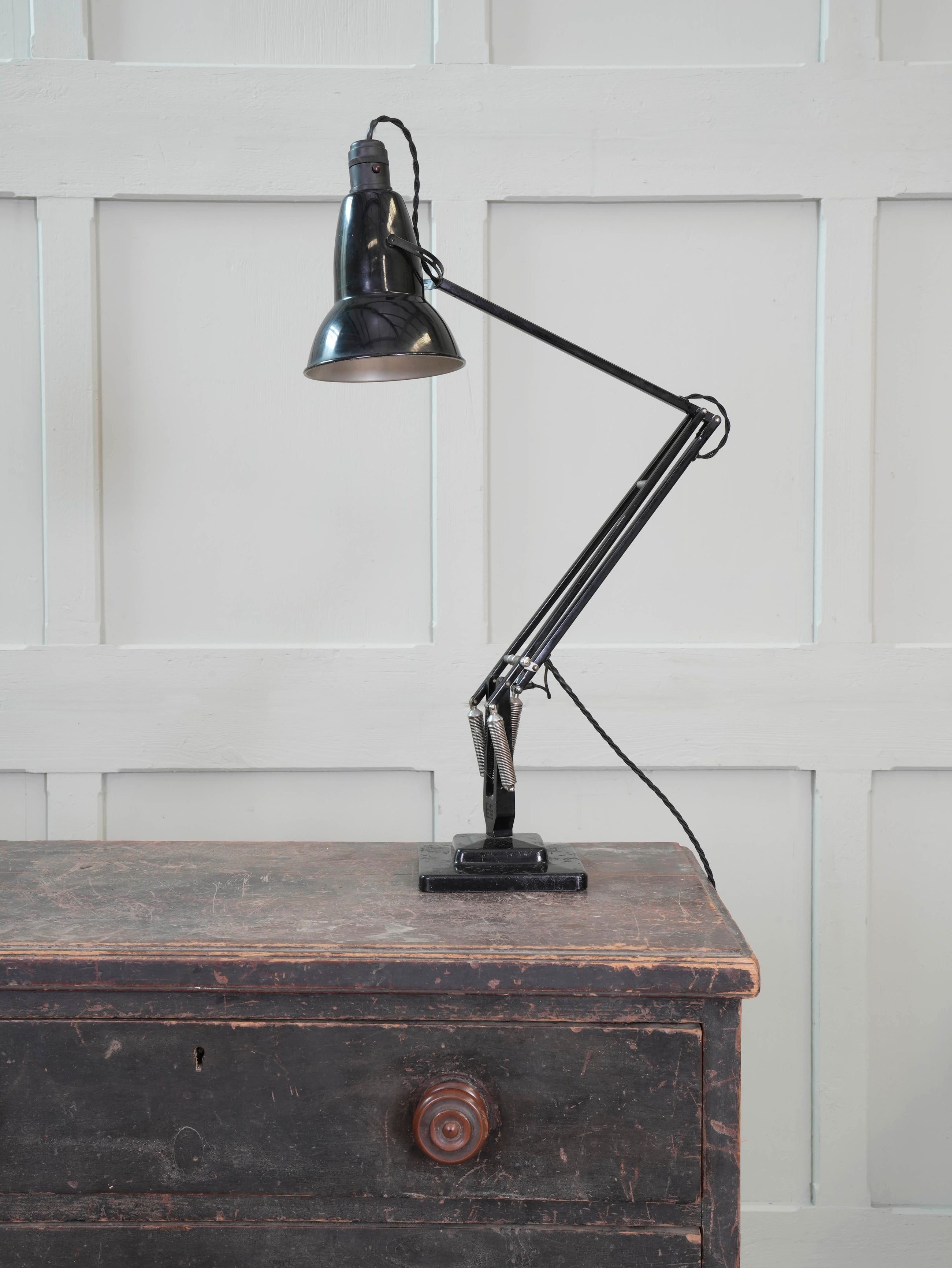 1227 Model Anglepoise Desk Light