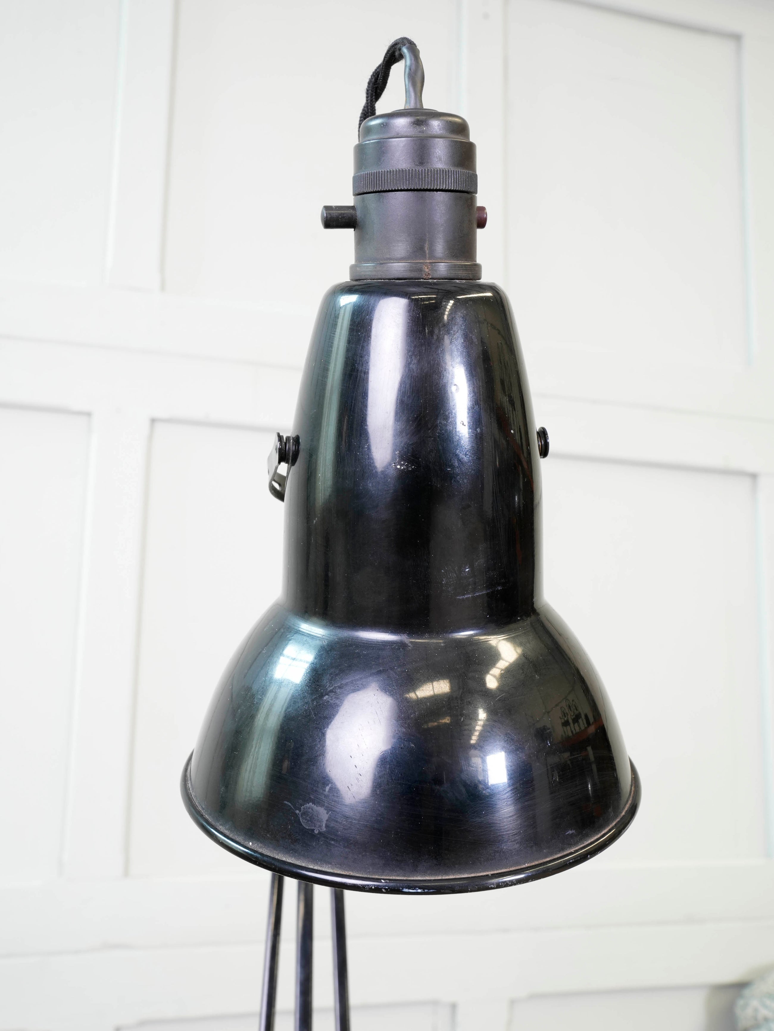 1227 Model Anglepoise Desk Light