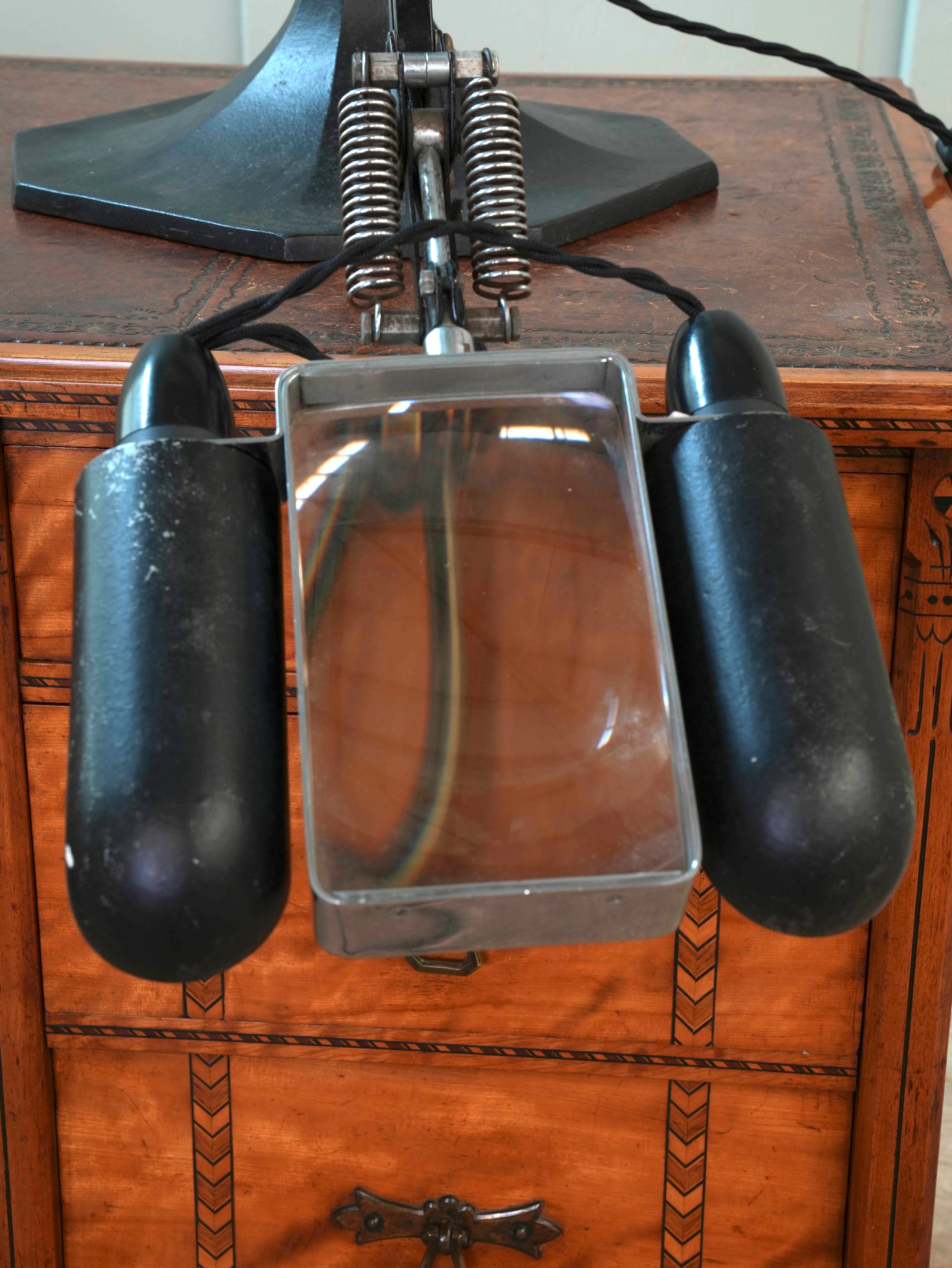 Anglepoise 1431 Magnifying Desk Lamp