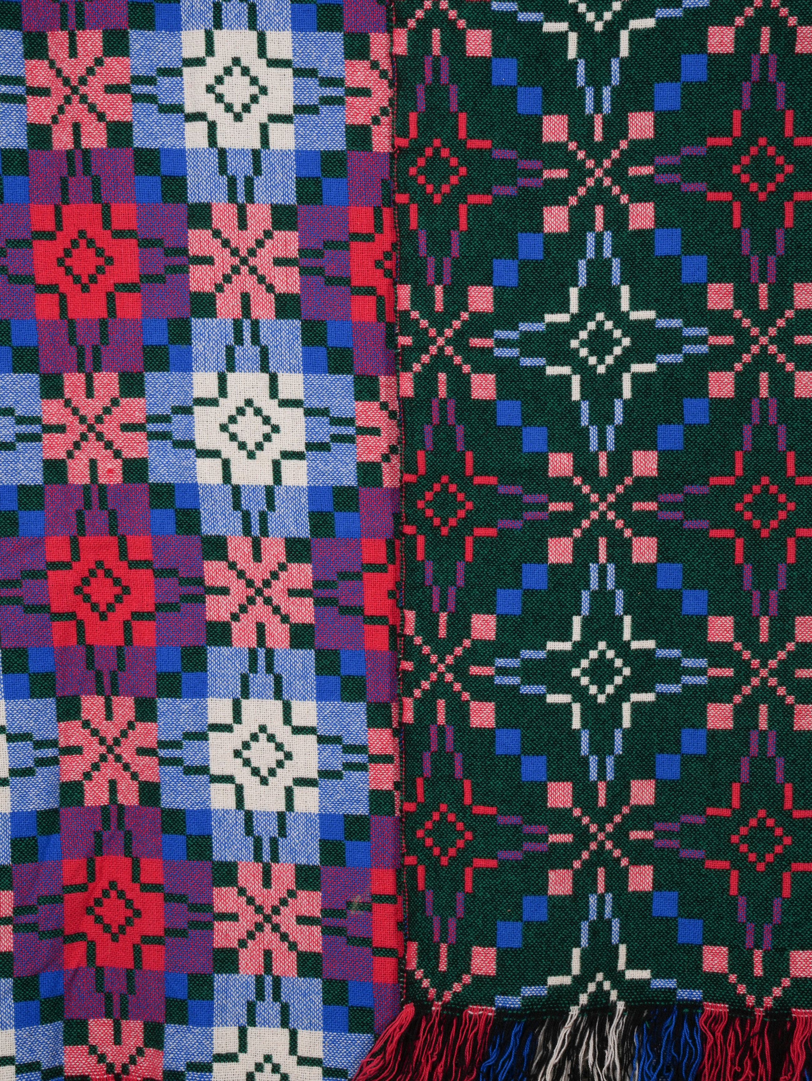 A Tregwynt Mill Welsh Tapestry Blanket