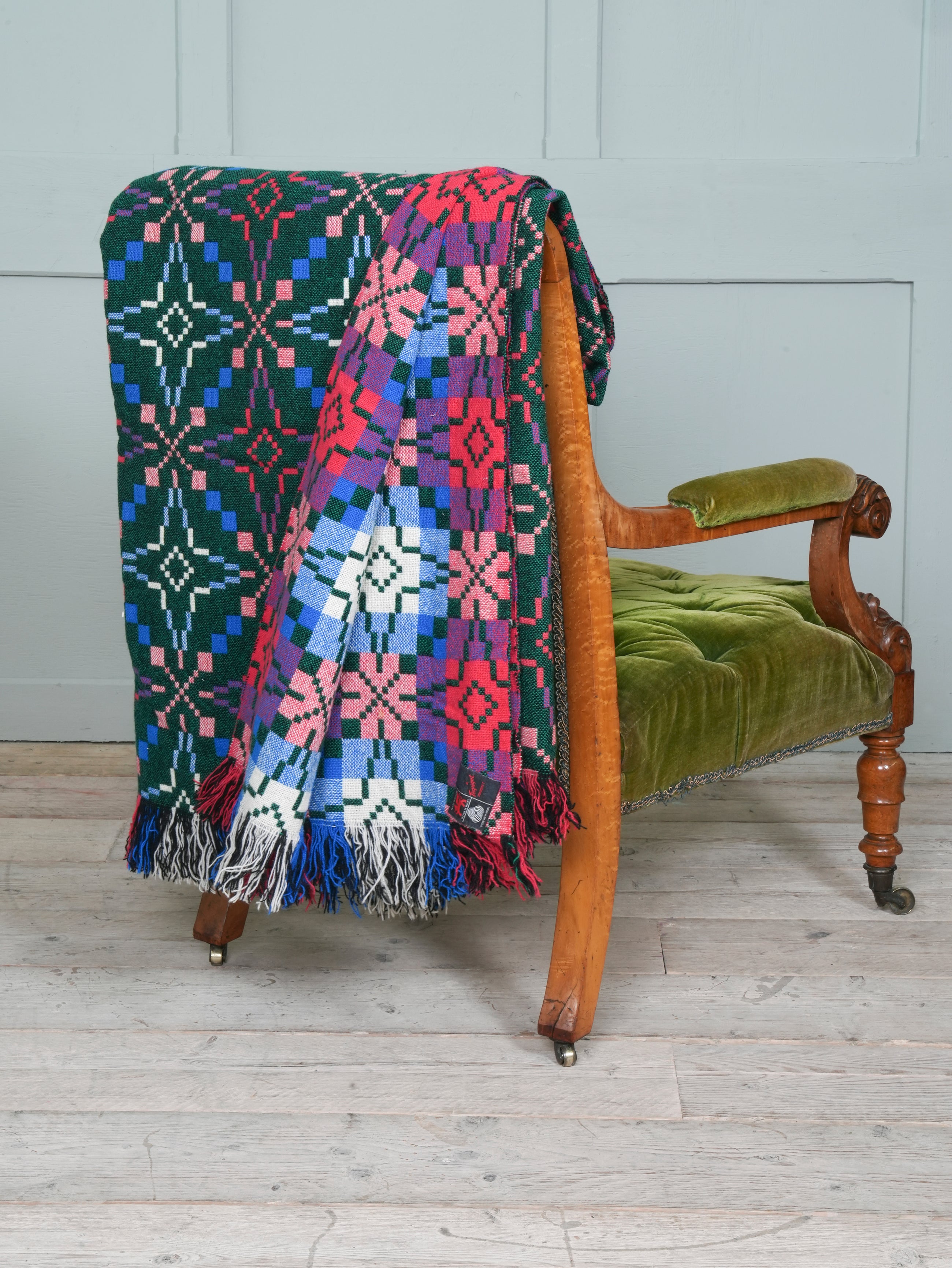 A Tregwynt Mill Welsh Tapestry Blanket