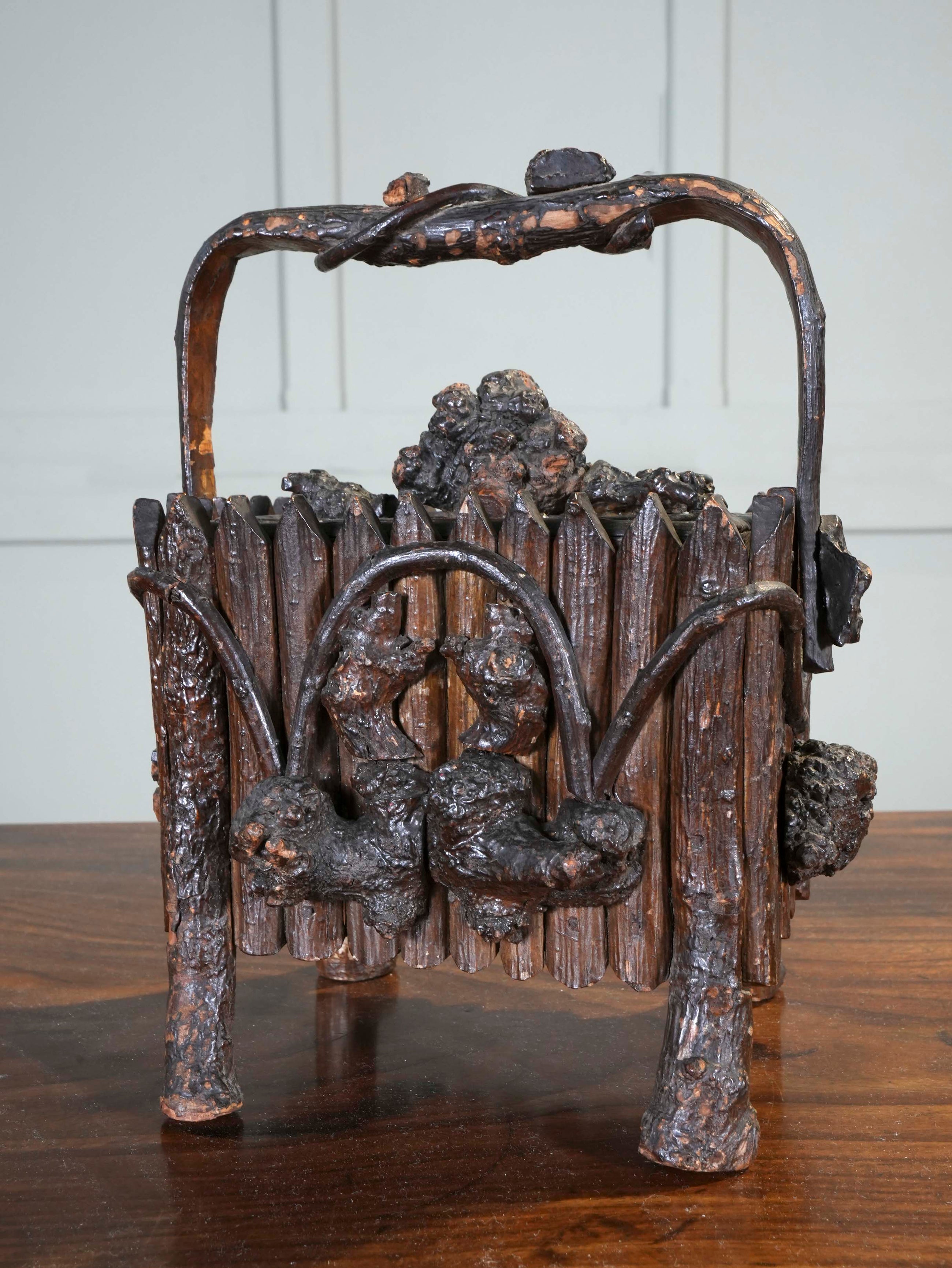 A Black Forest Briar Wood Trinket Box