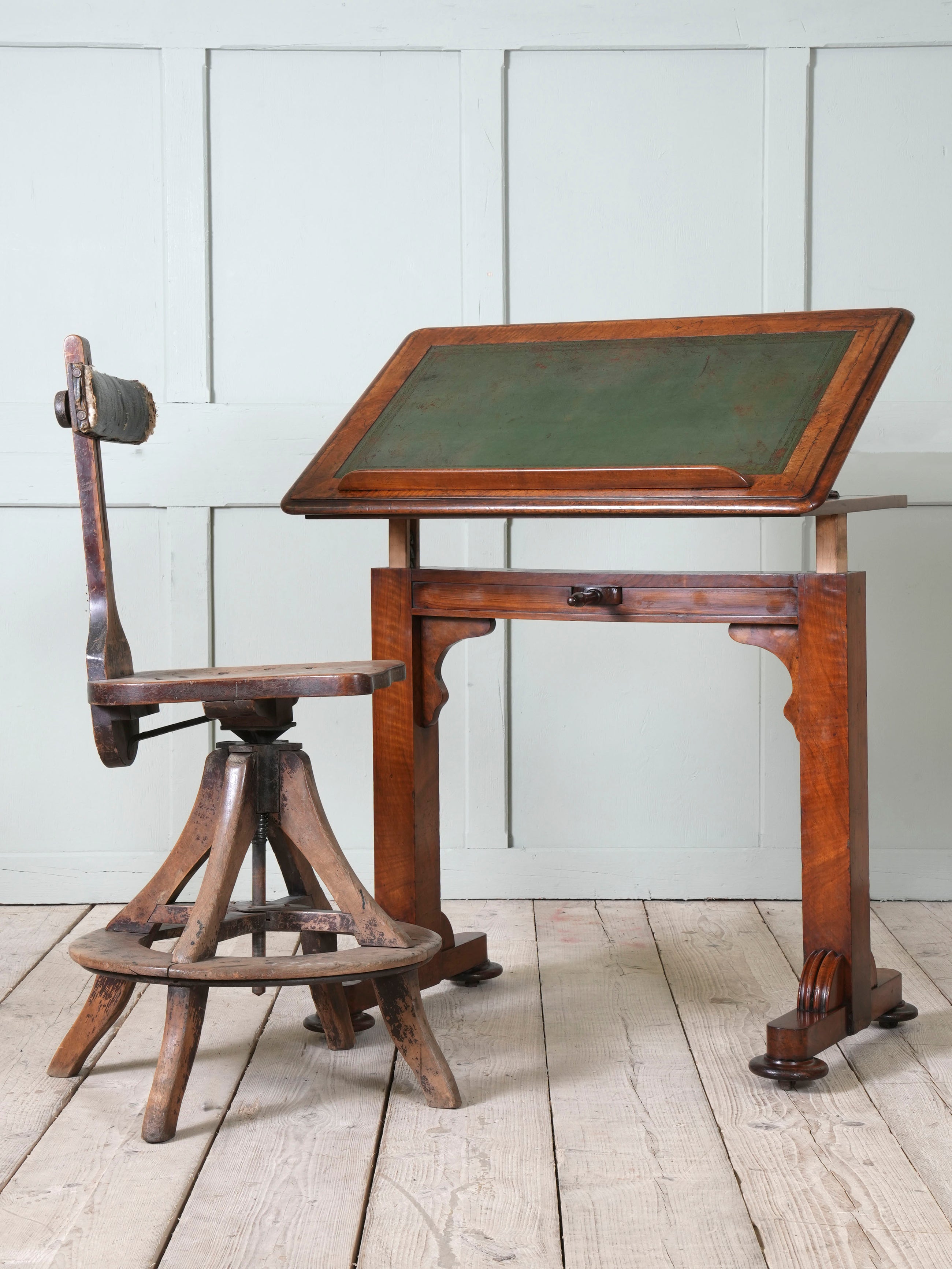 A Regency Mahogany Writing Table