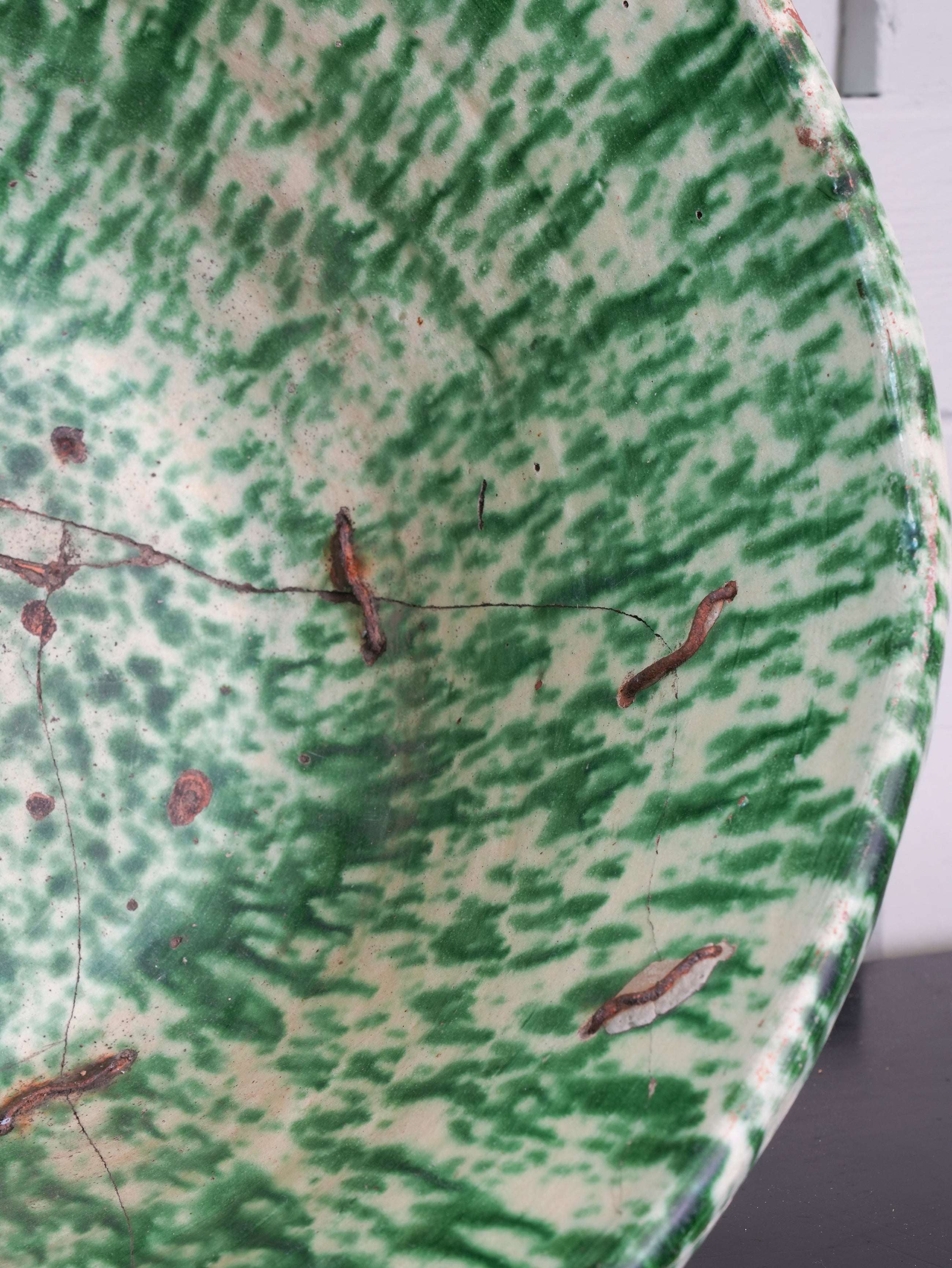 A Large Italian Schizzato Bowl