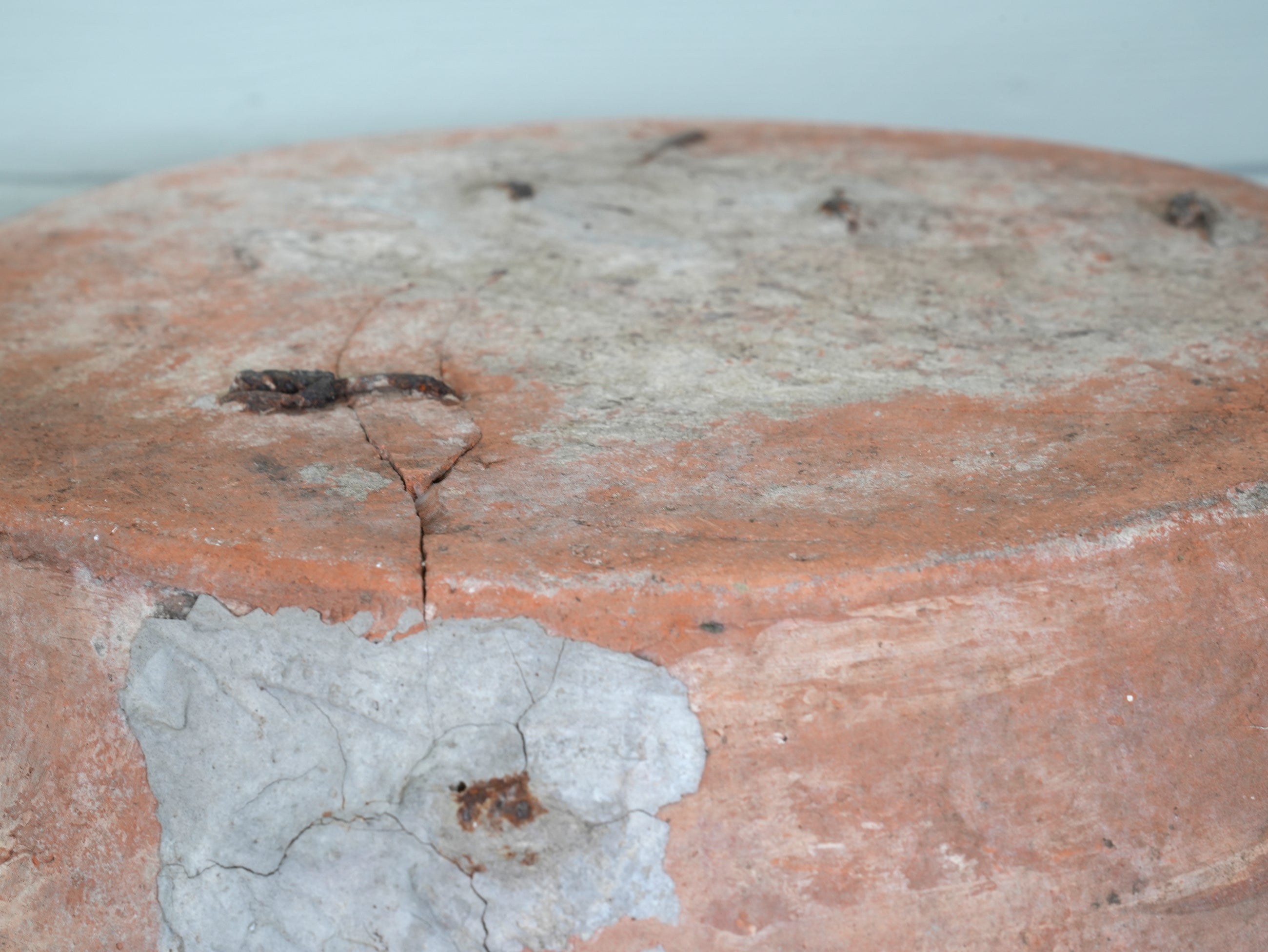 A Large Italian Schizzato Bowl