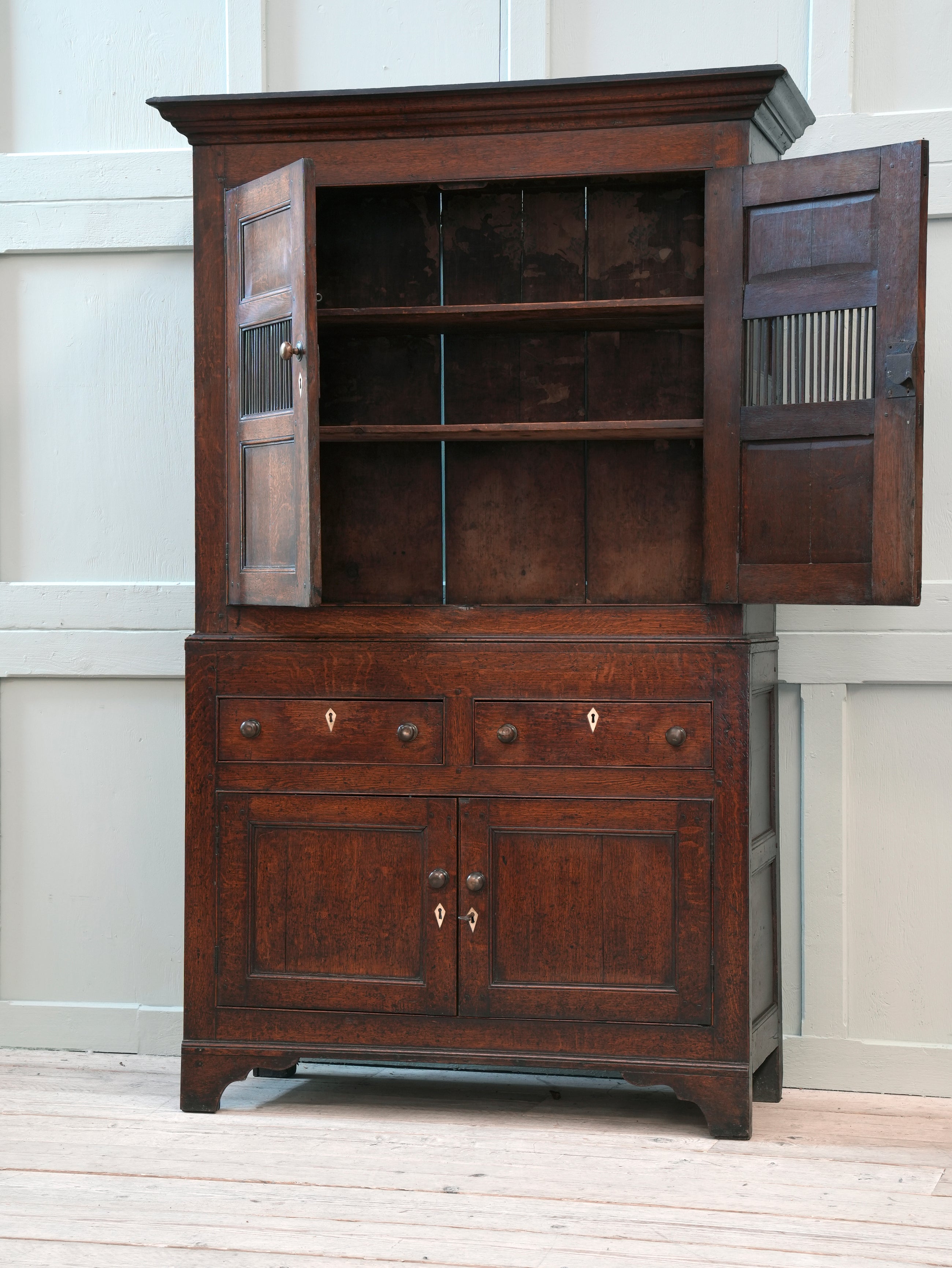 An Early 19th Century Anglesey “Cwpwrdd Bara Caws”