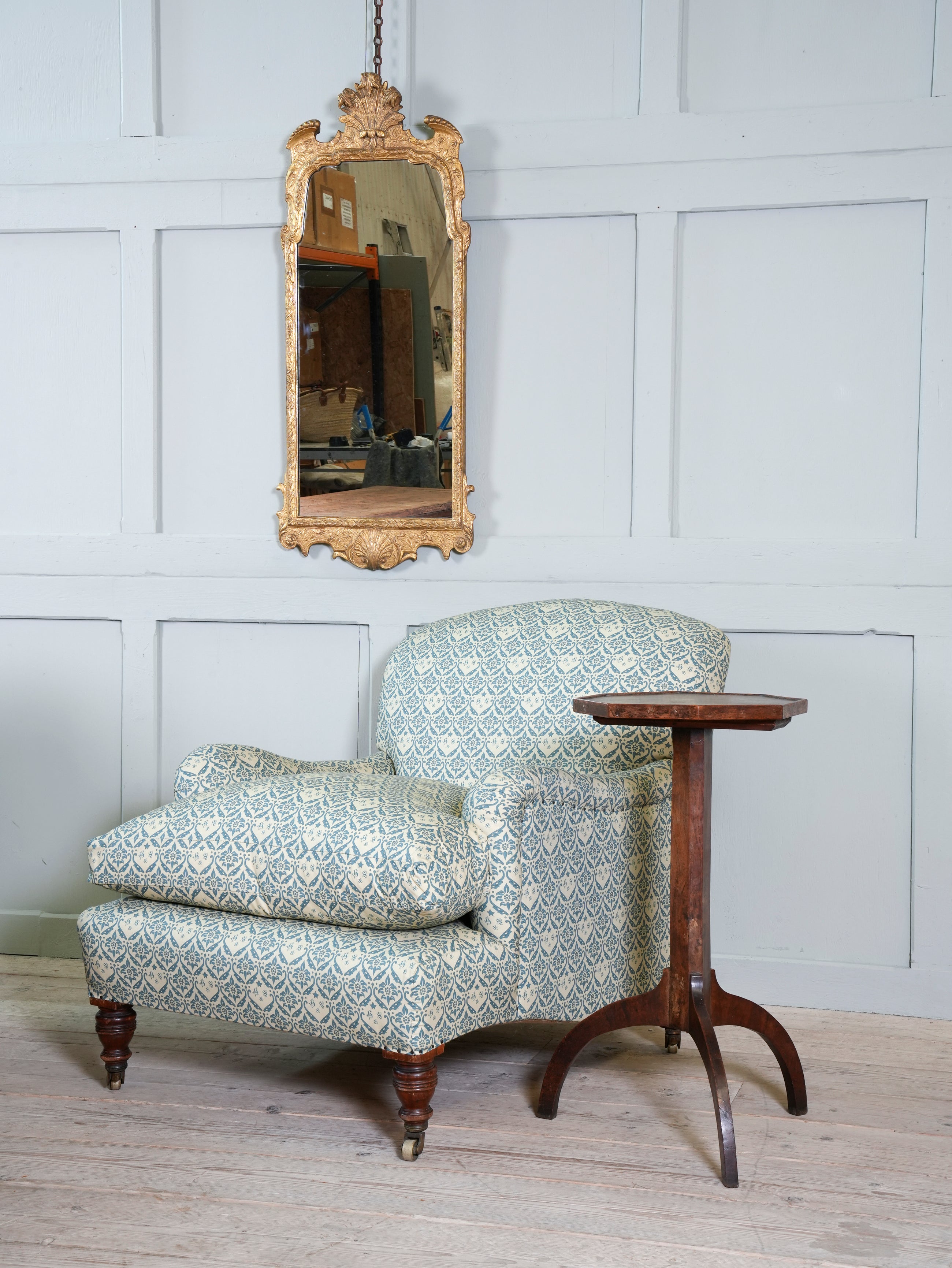 A Provincial Spider Leg Lamp Table