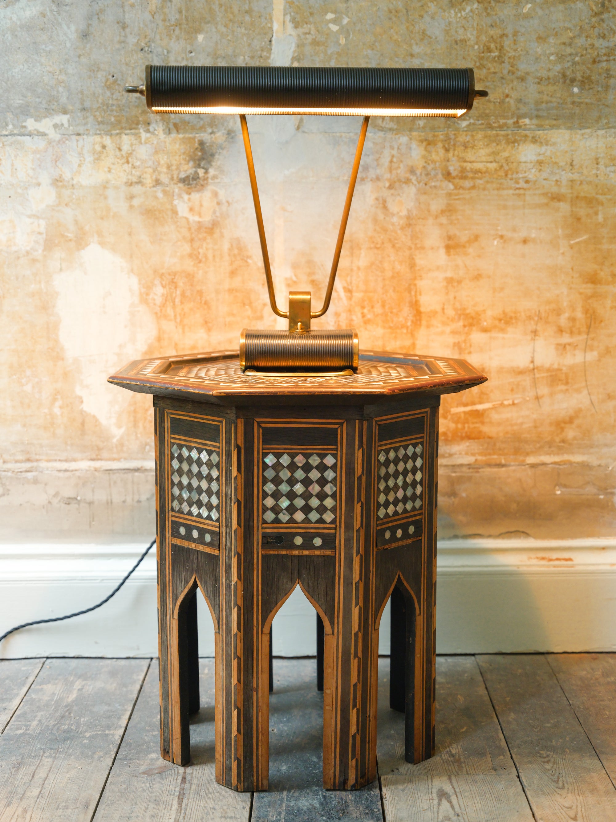 NO. 71  Eileen Gray Desk Light