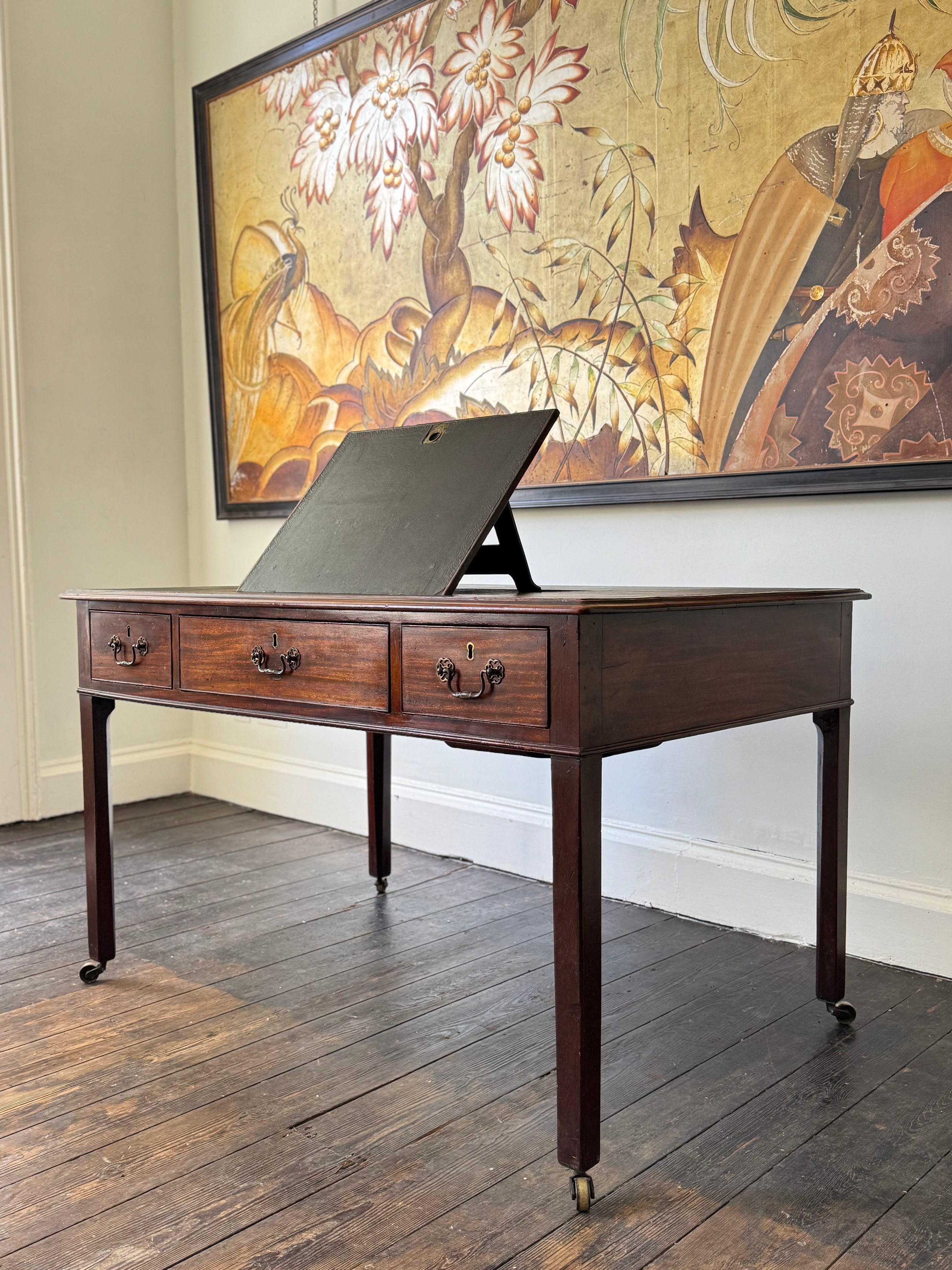 Chippendale Desk