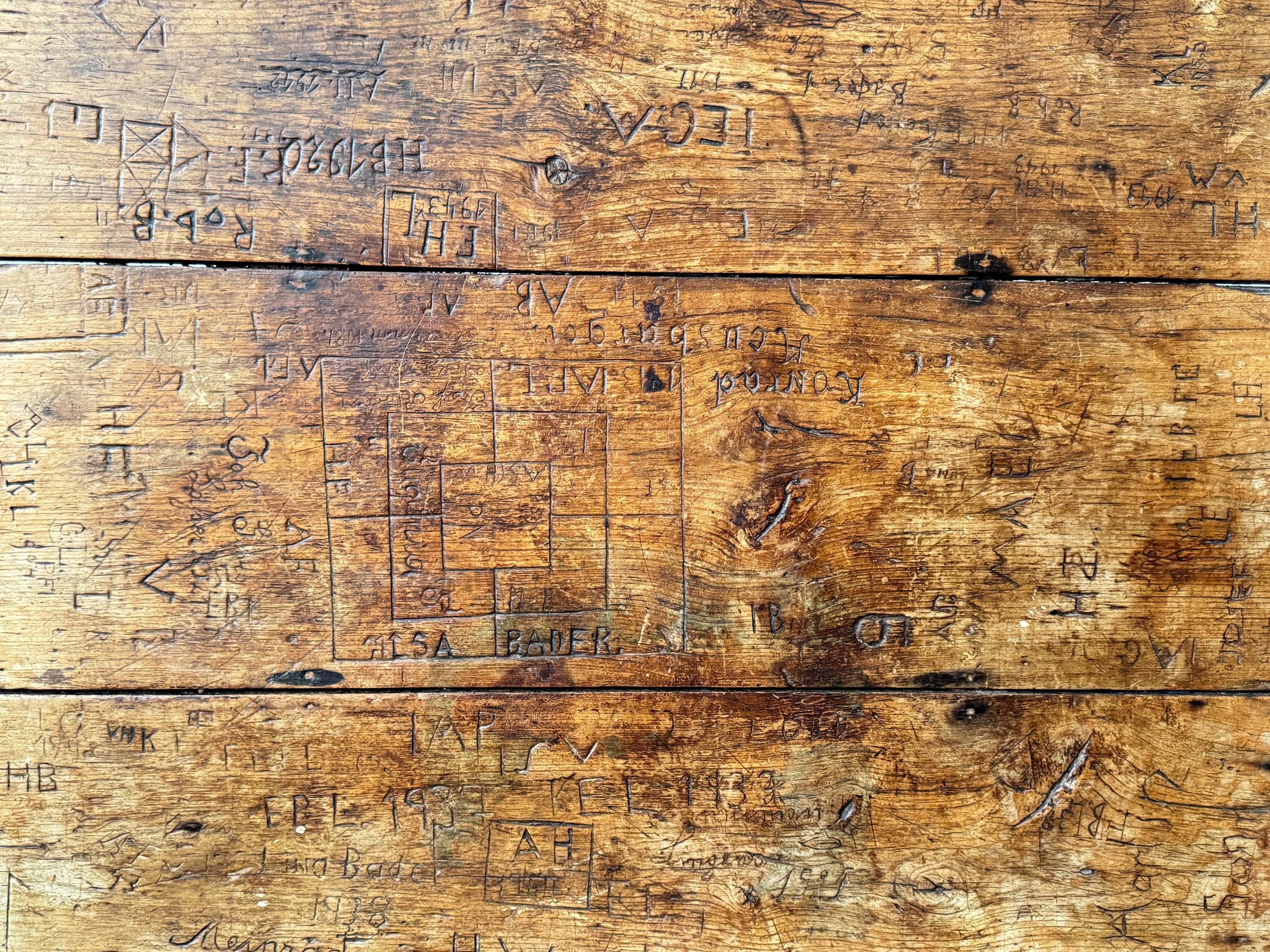 German Vandal Table