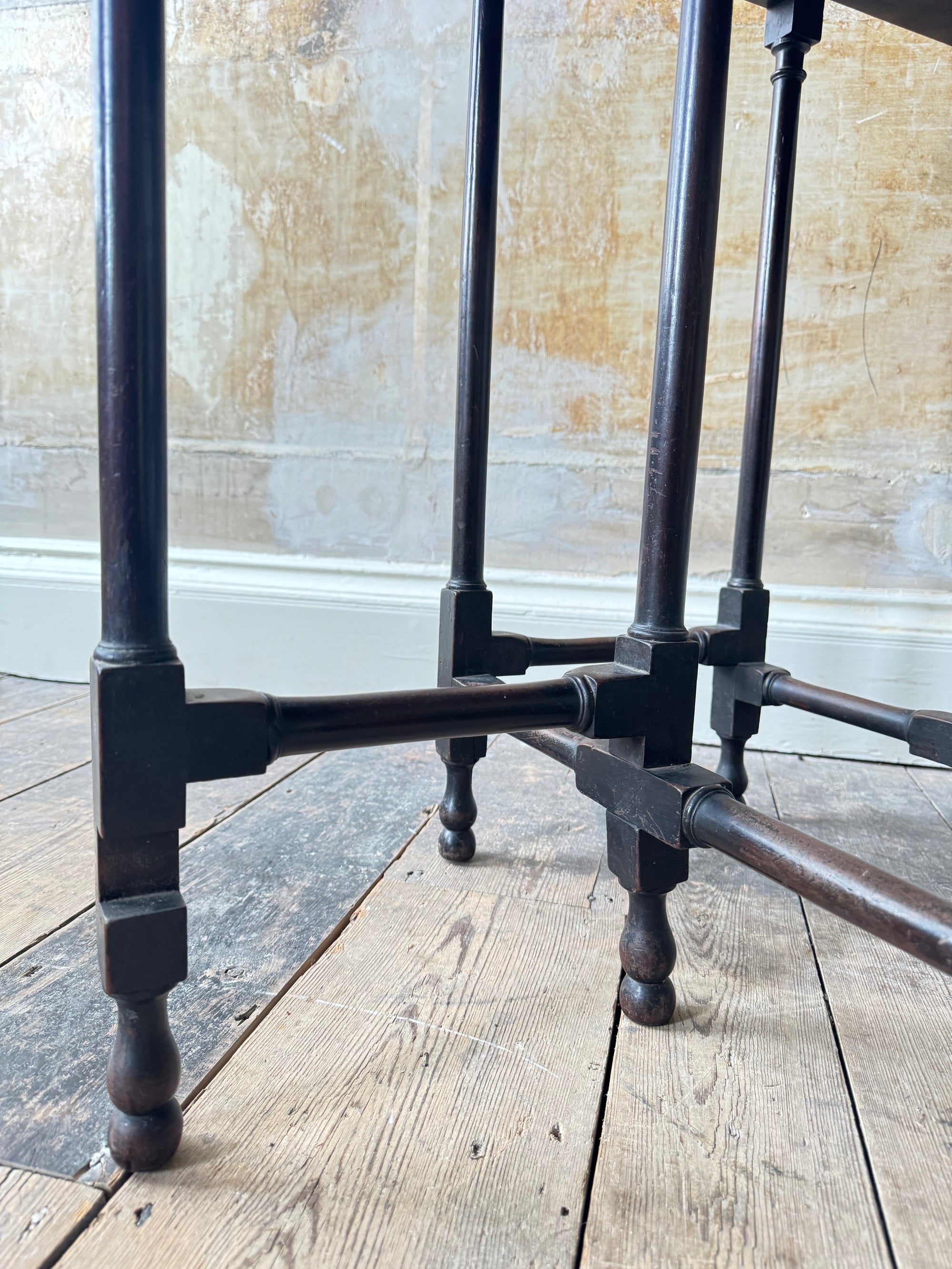 A George III Mahogany Spider Leg Table